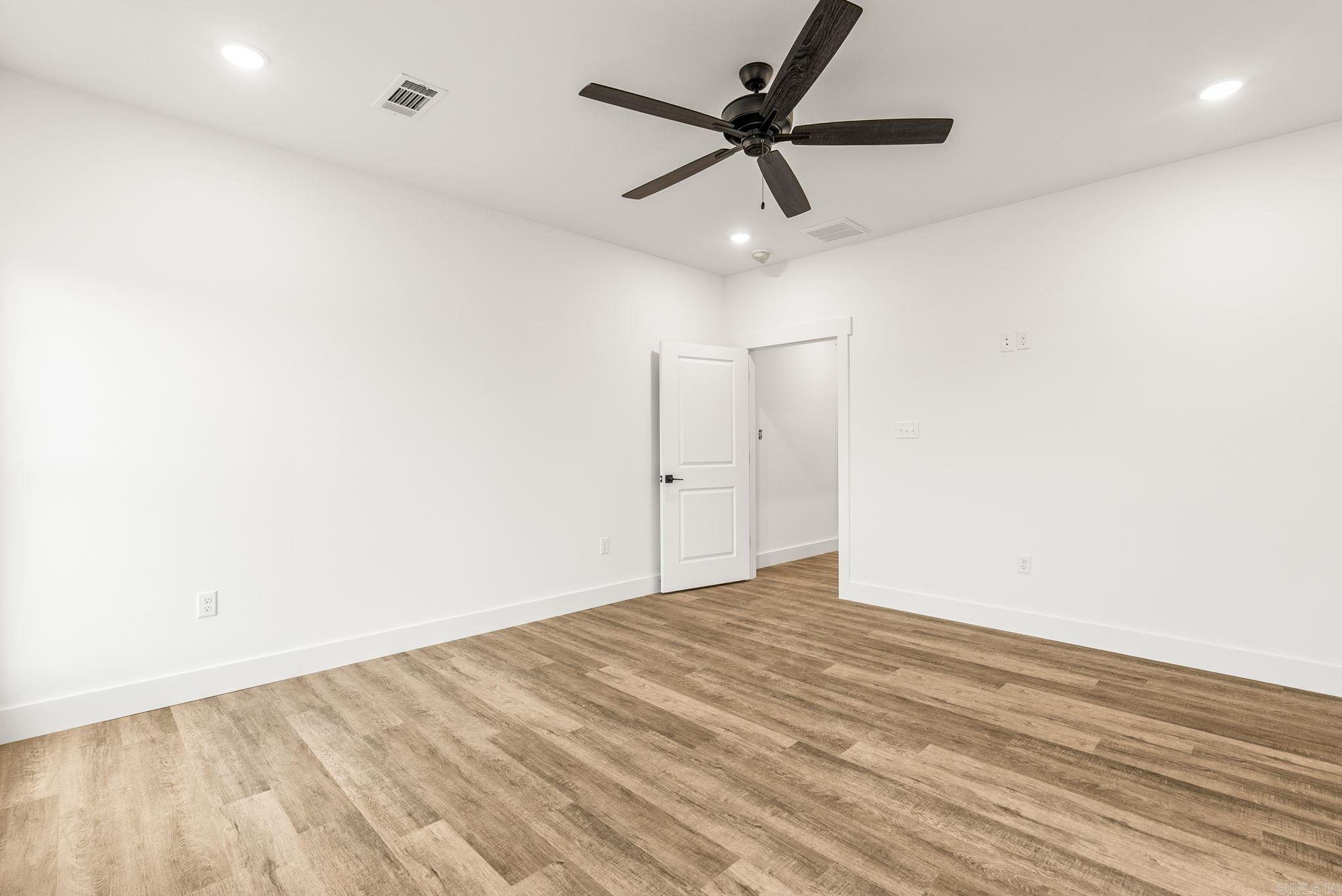 6 Republican Meadow Lane Greenbrier, AR 72058