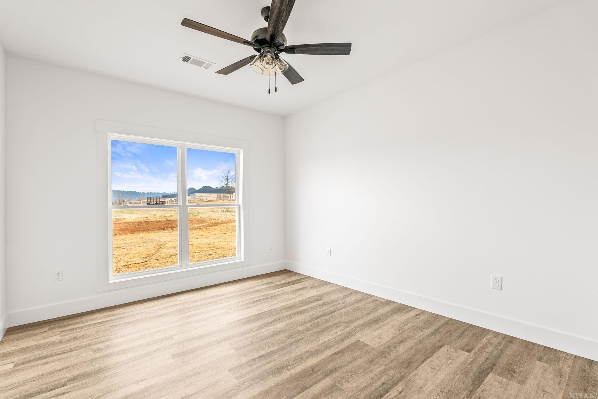 6 Republican Meadow Lane Greenbrier, AR 72058