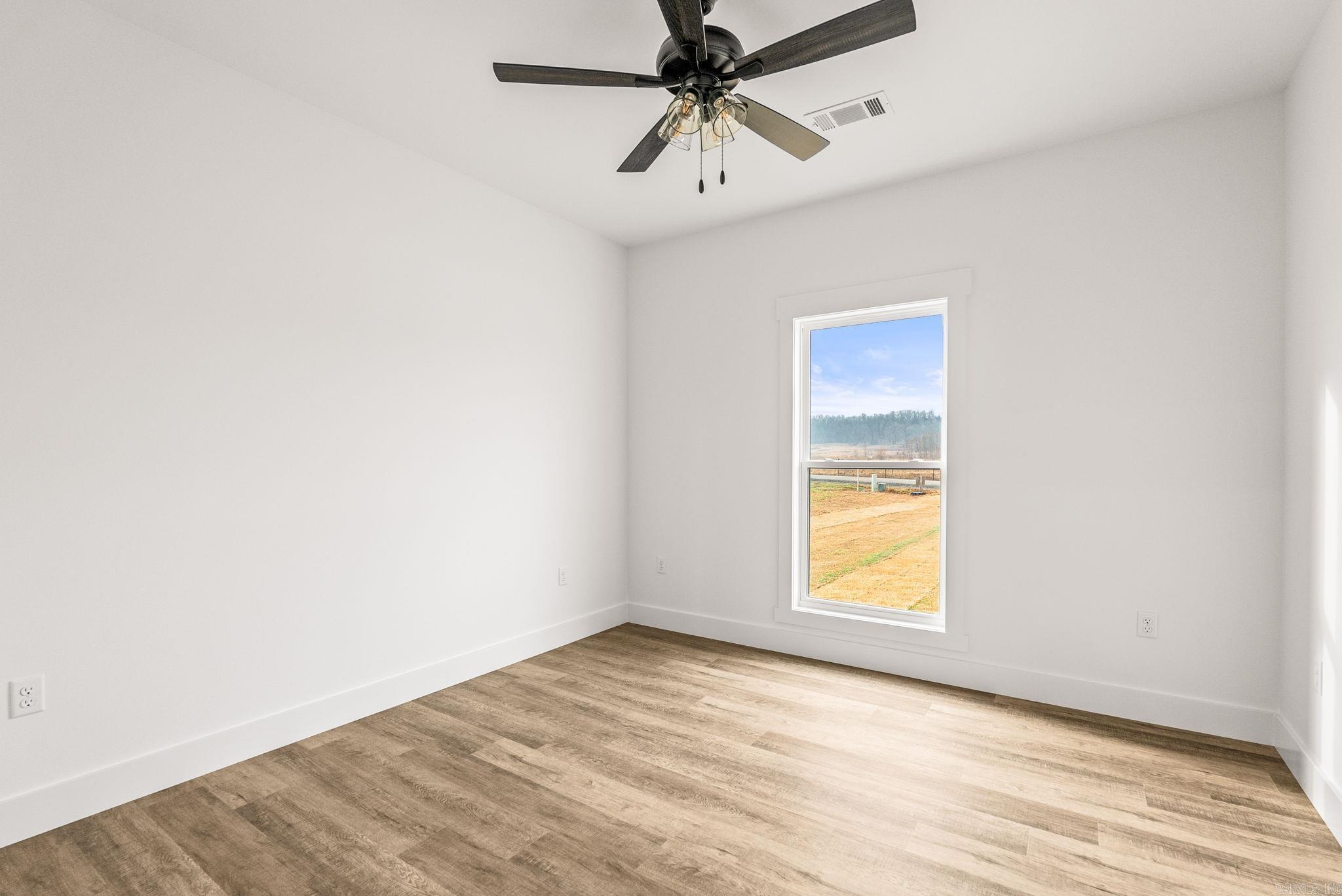 6 Republican Meadow Lane Greenbrier, AR 72058