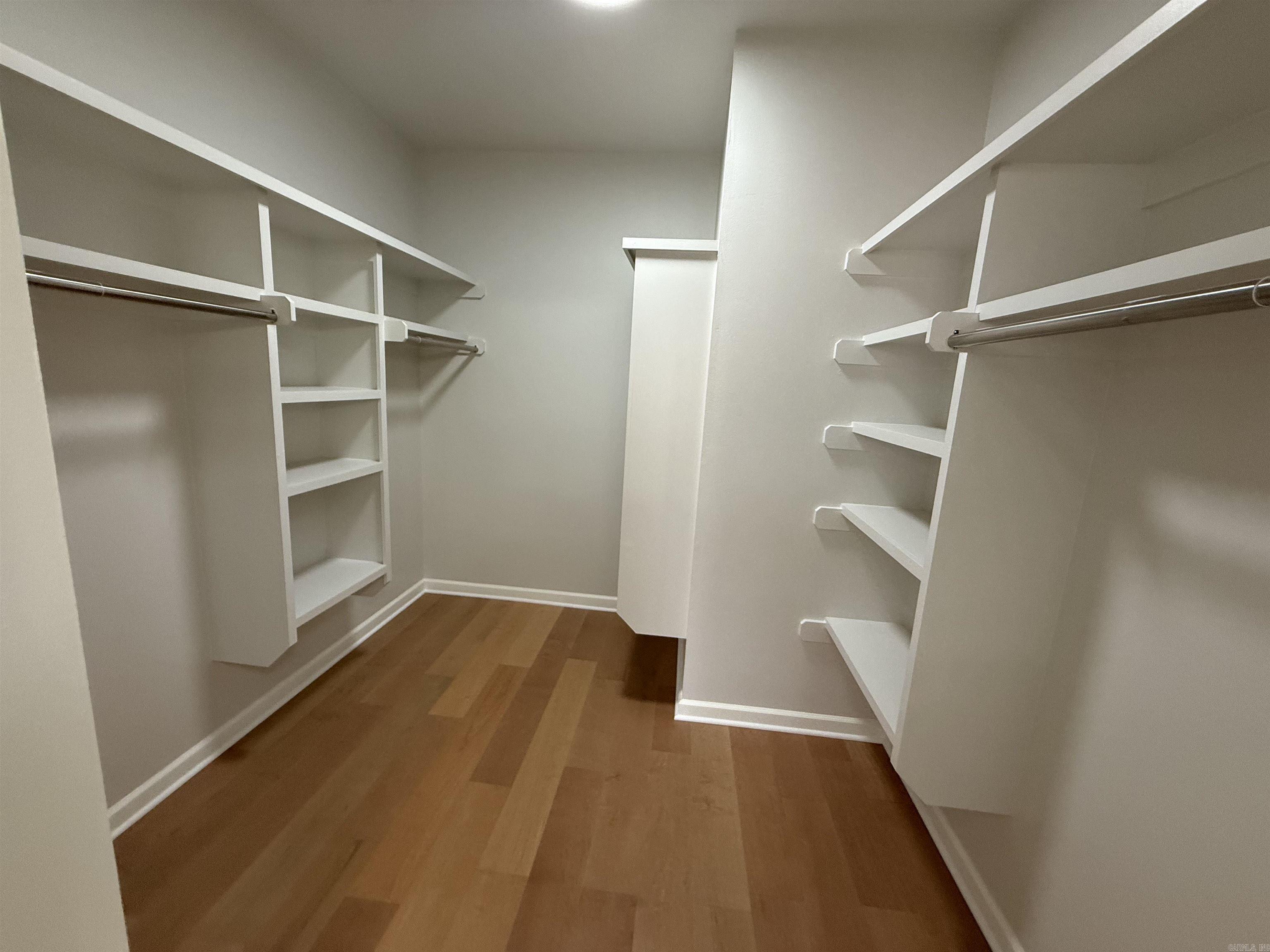 137 GRIZZLY BEAR White Hall, AR 71602