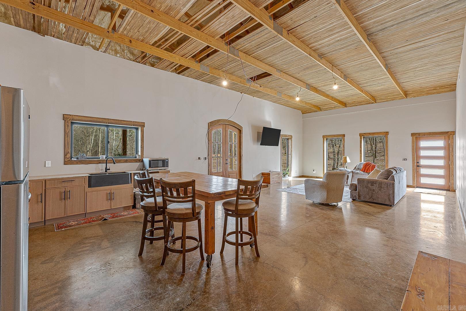 4822 Possum Hollow Road Harrisburg, AR 72432