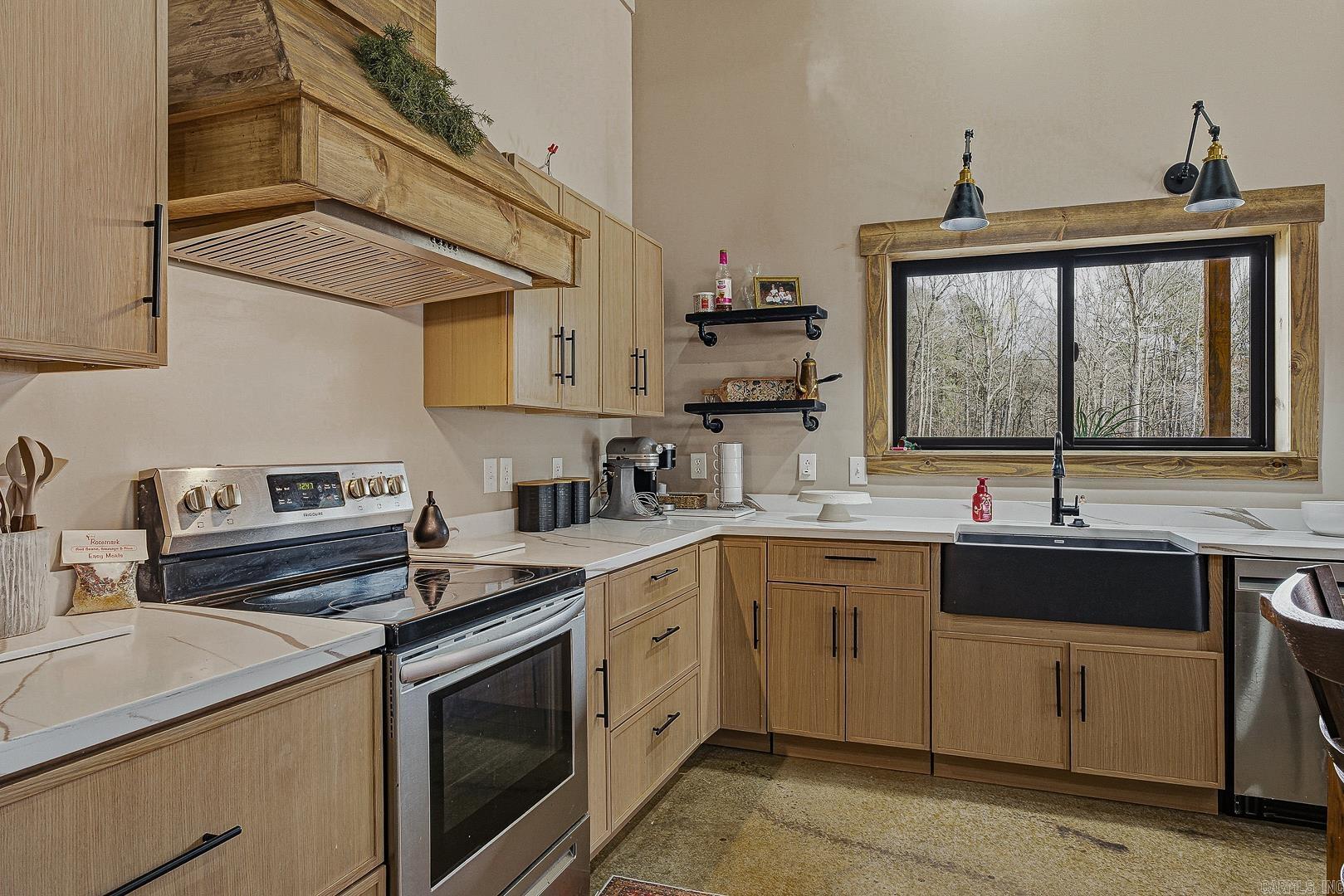 4822 Possum Hollow  Harrisburg, AR