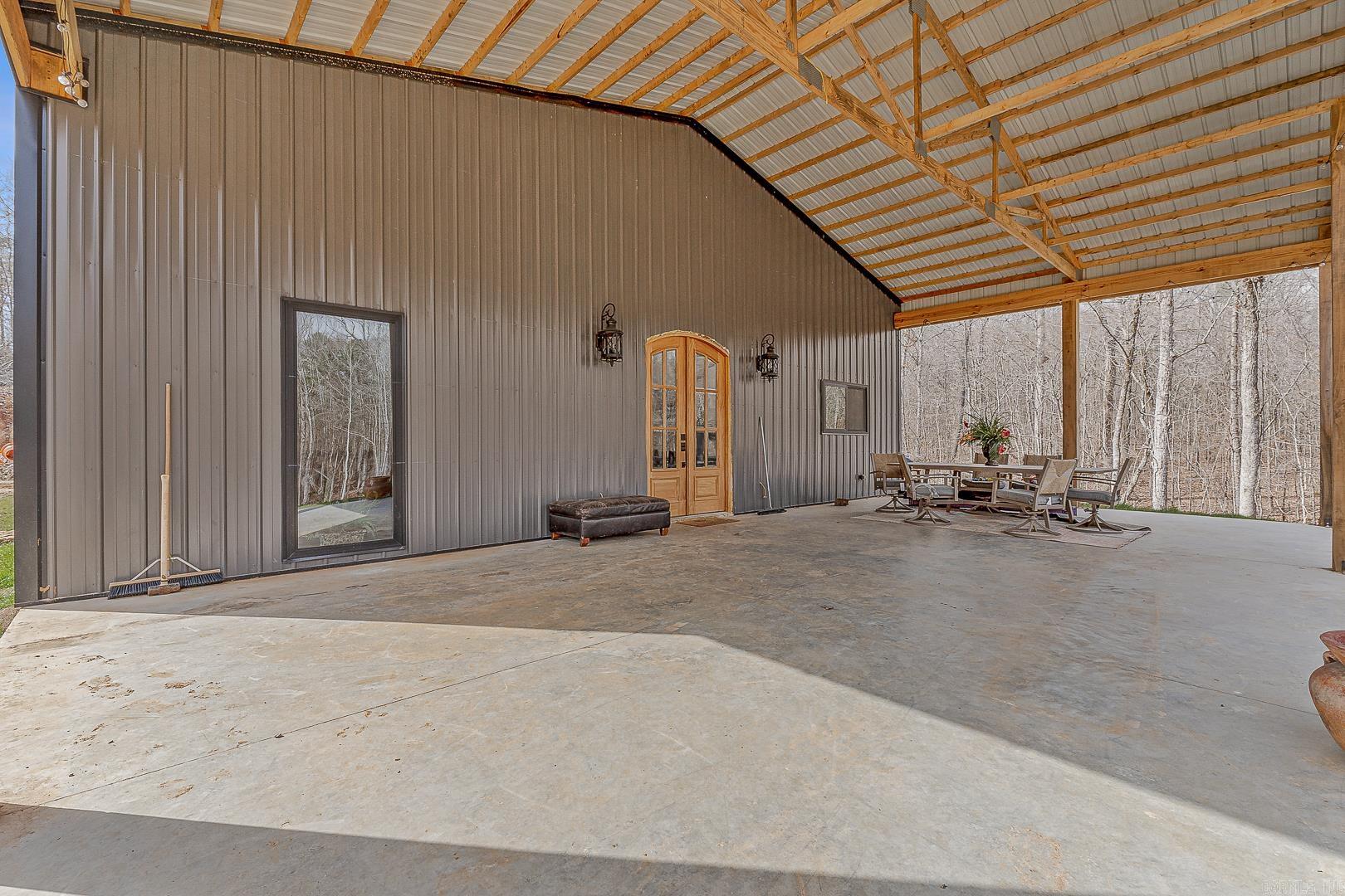4822 Possum Hollow Road Harrisburg, AR 72432