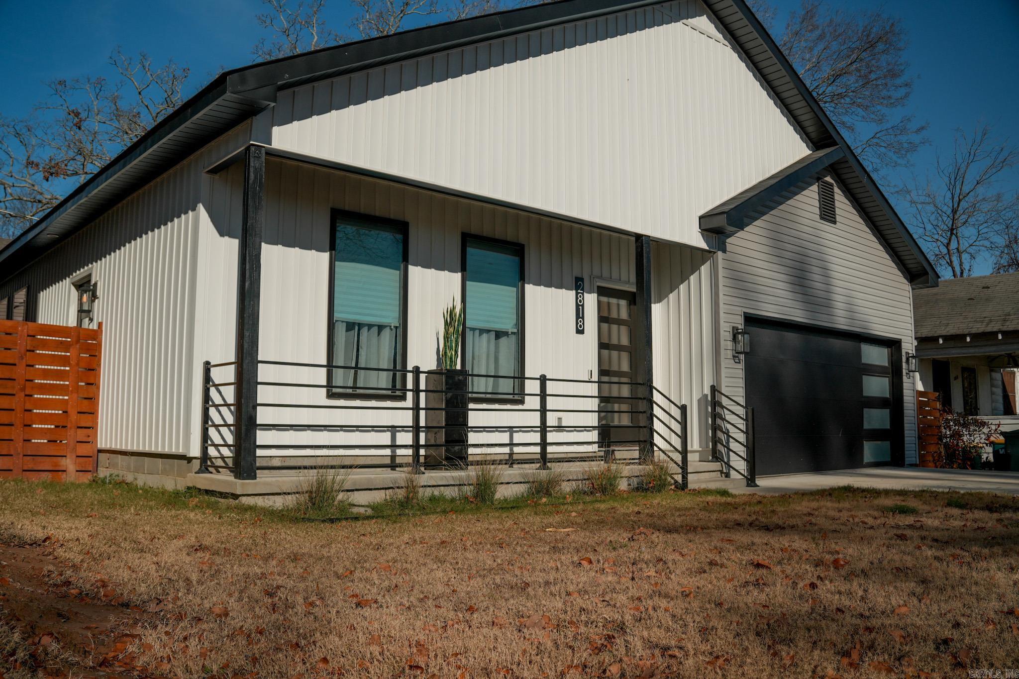 2818 W 11th  Little Rock, AR