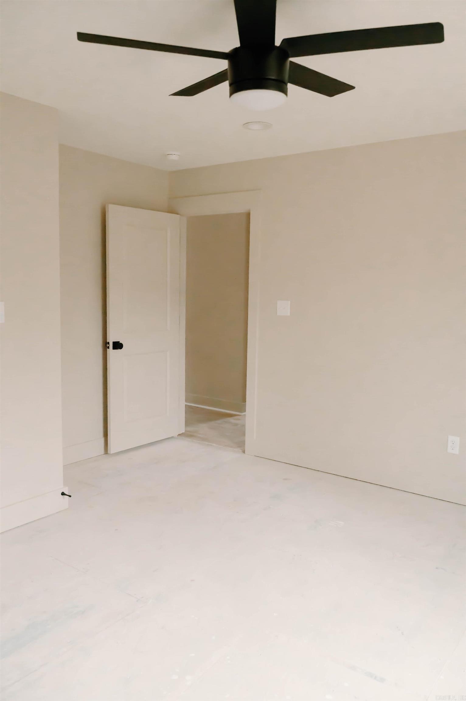 5701 John Hancock Dr Benton, AR 72019