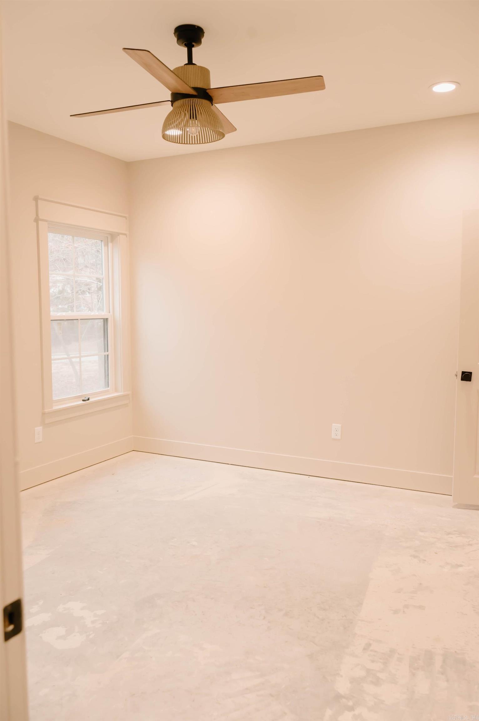 5701 John Hancock Dr Benton, AR 72019