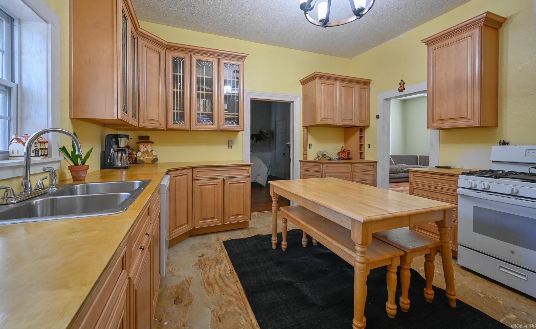 181 Polk Road 47 Mena, AR 71953