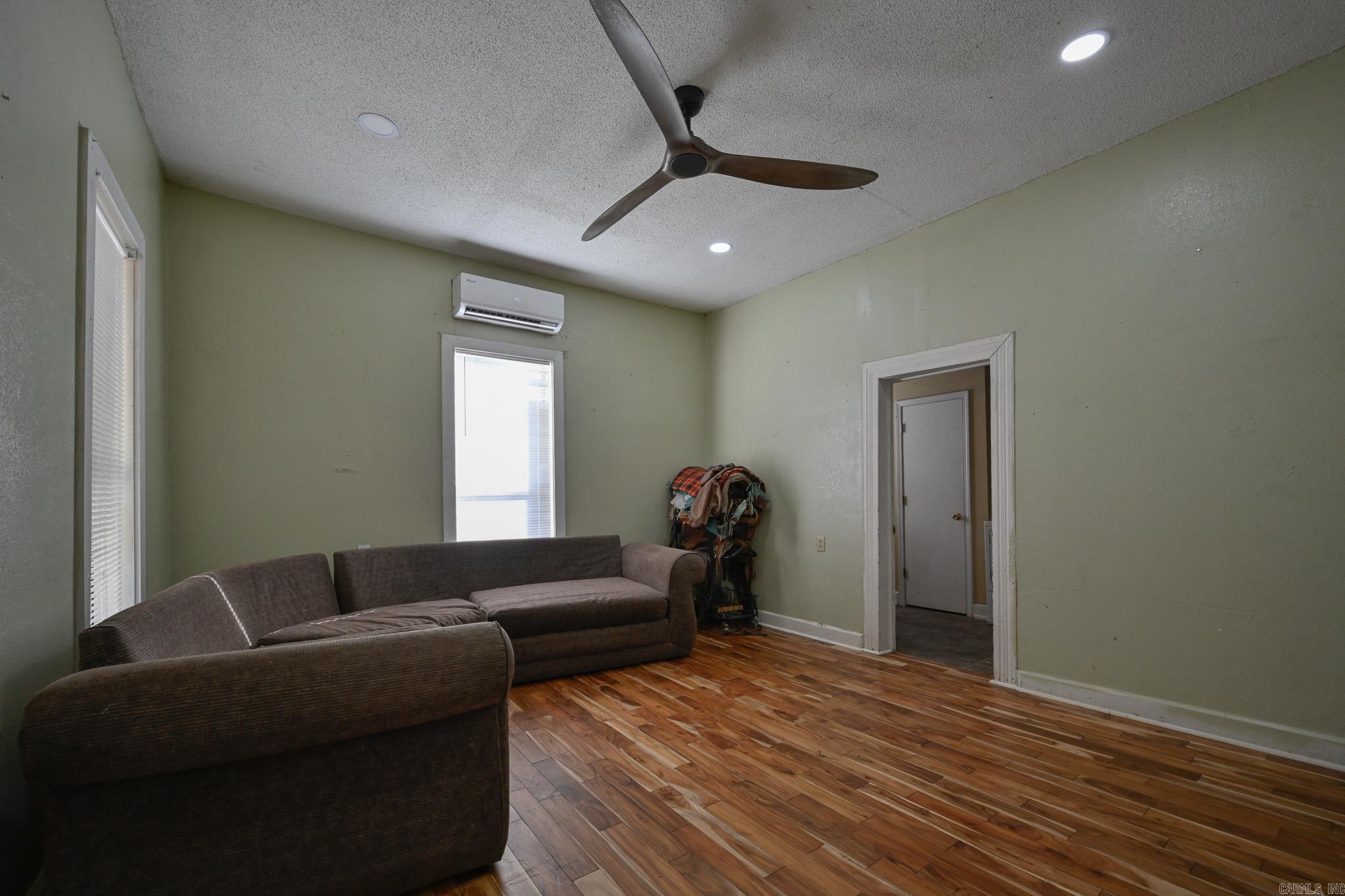 181 Polk Road 47 Mena, AR 71953