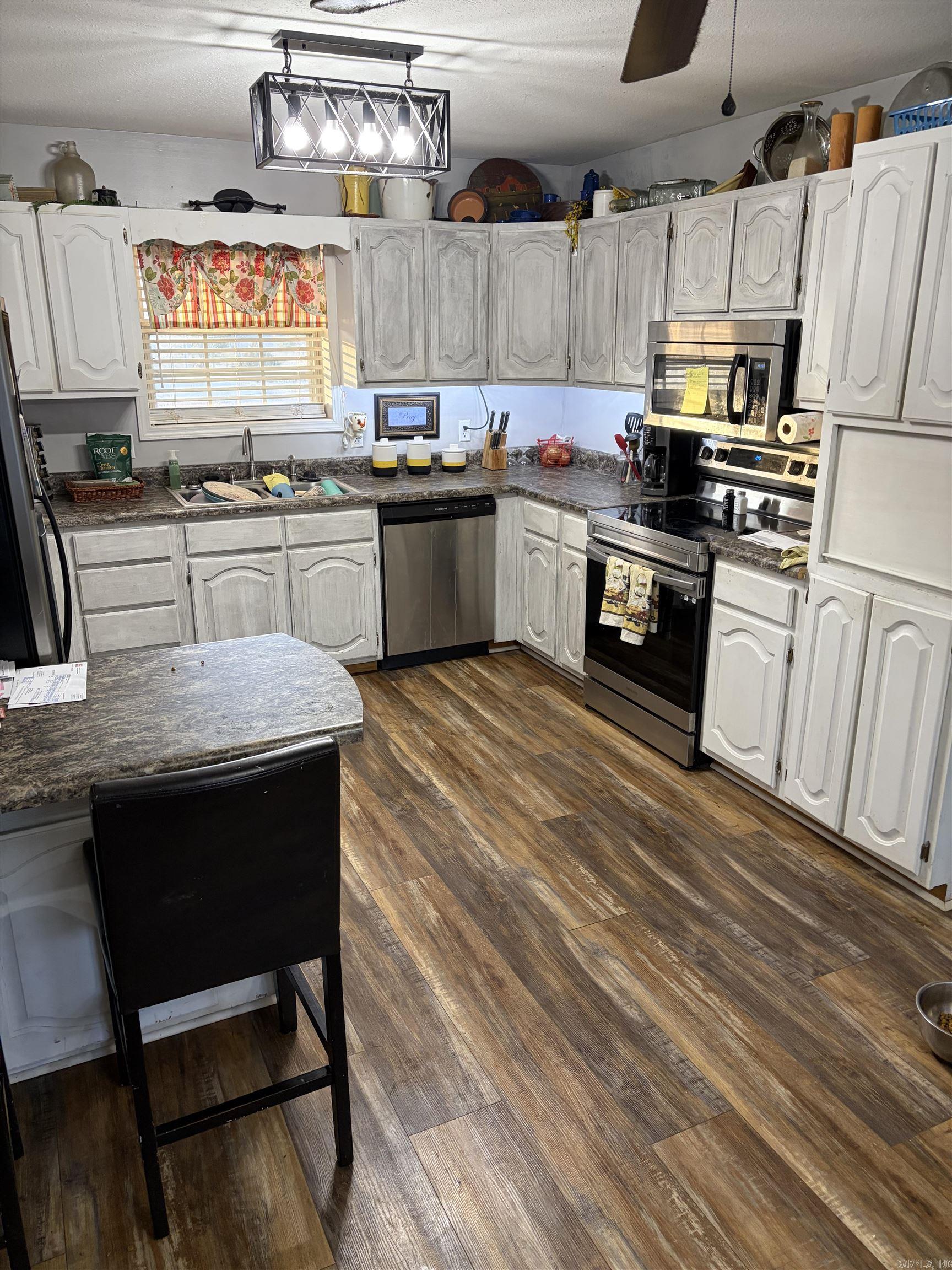 192 Twin Lake Rd  Paragould, AR