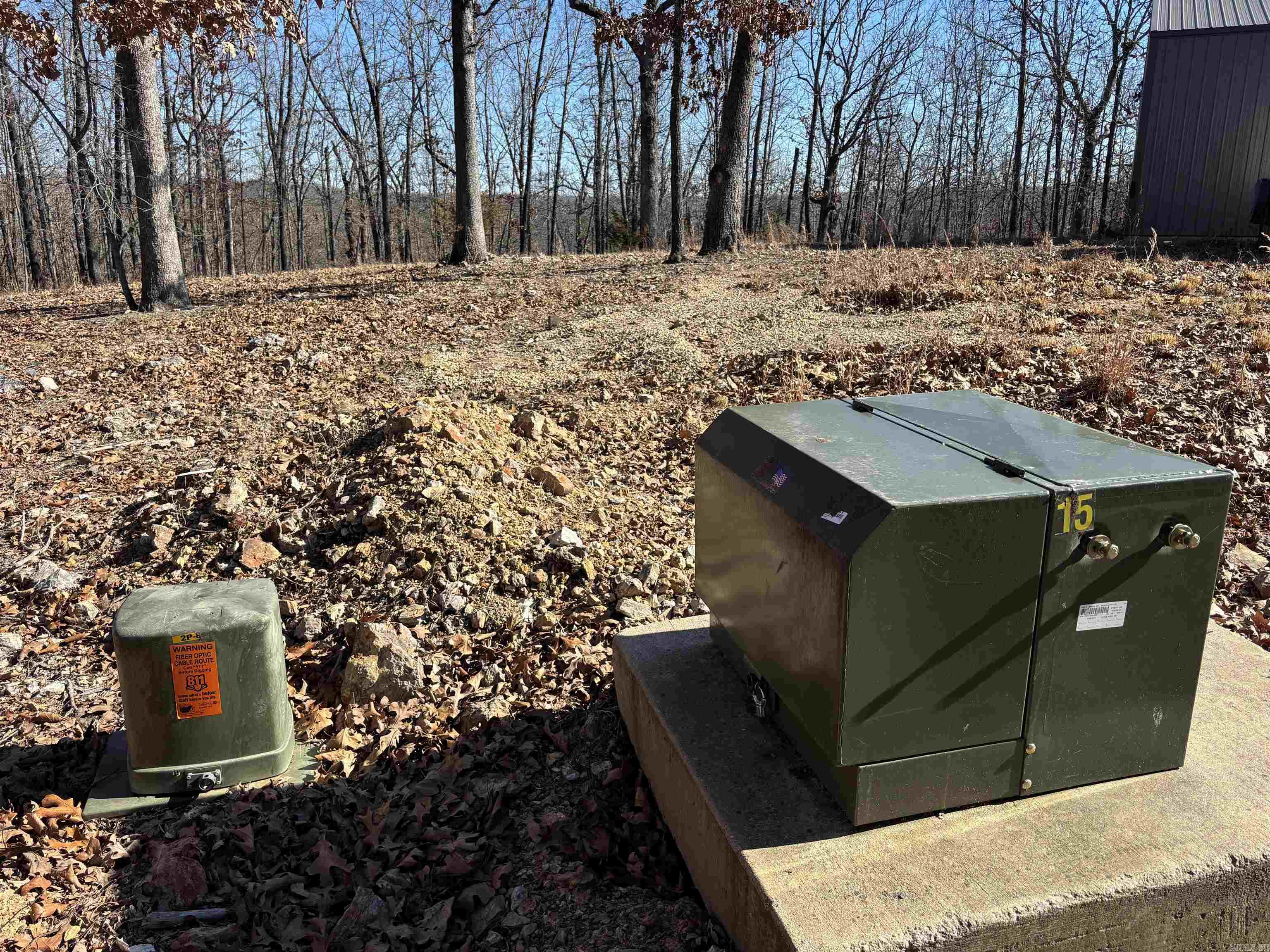 843 Hugh Lane Oakland, AR 72661