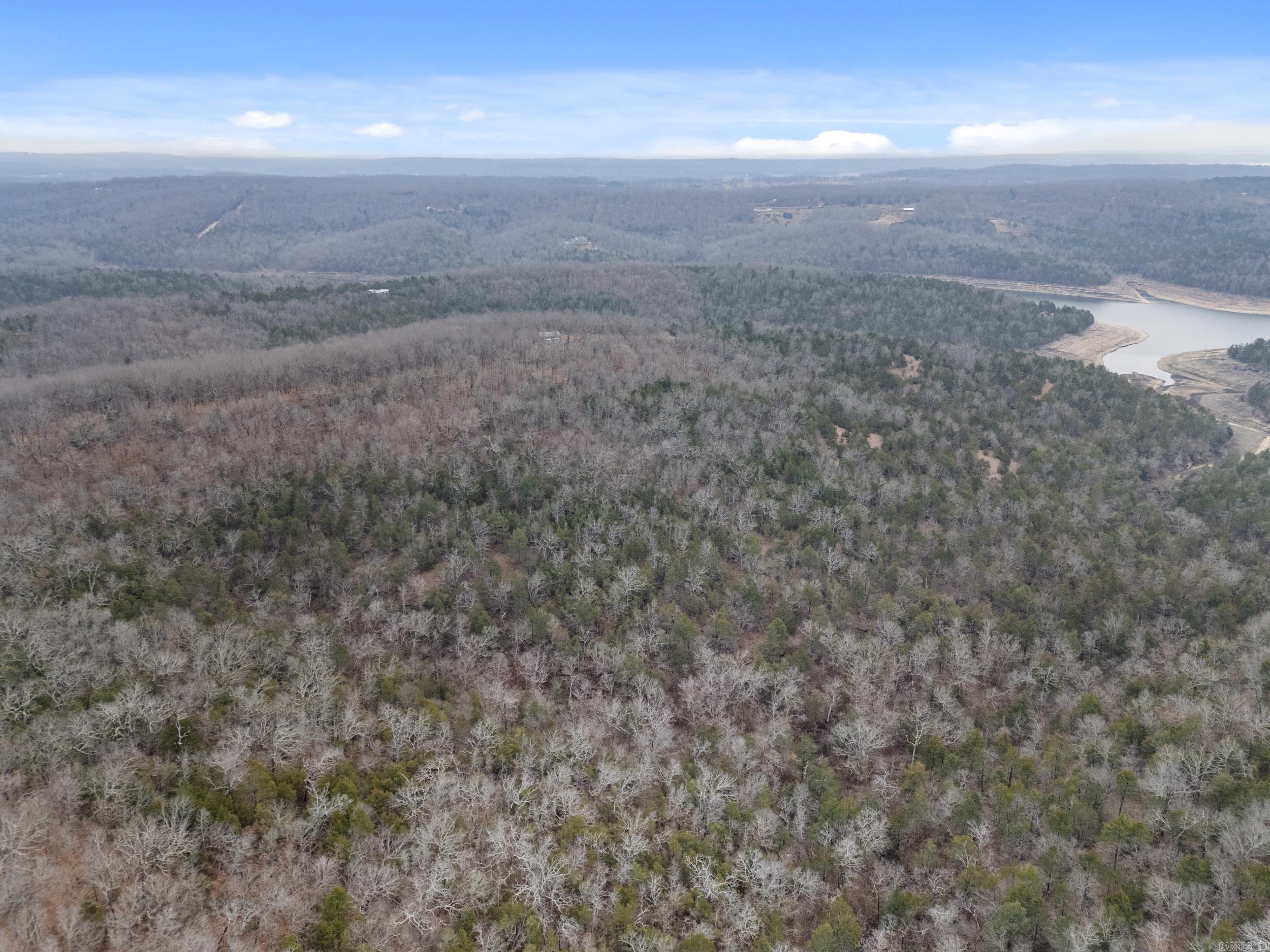 843 Hugh Lane Oakland, AR 72661