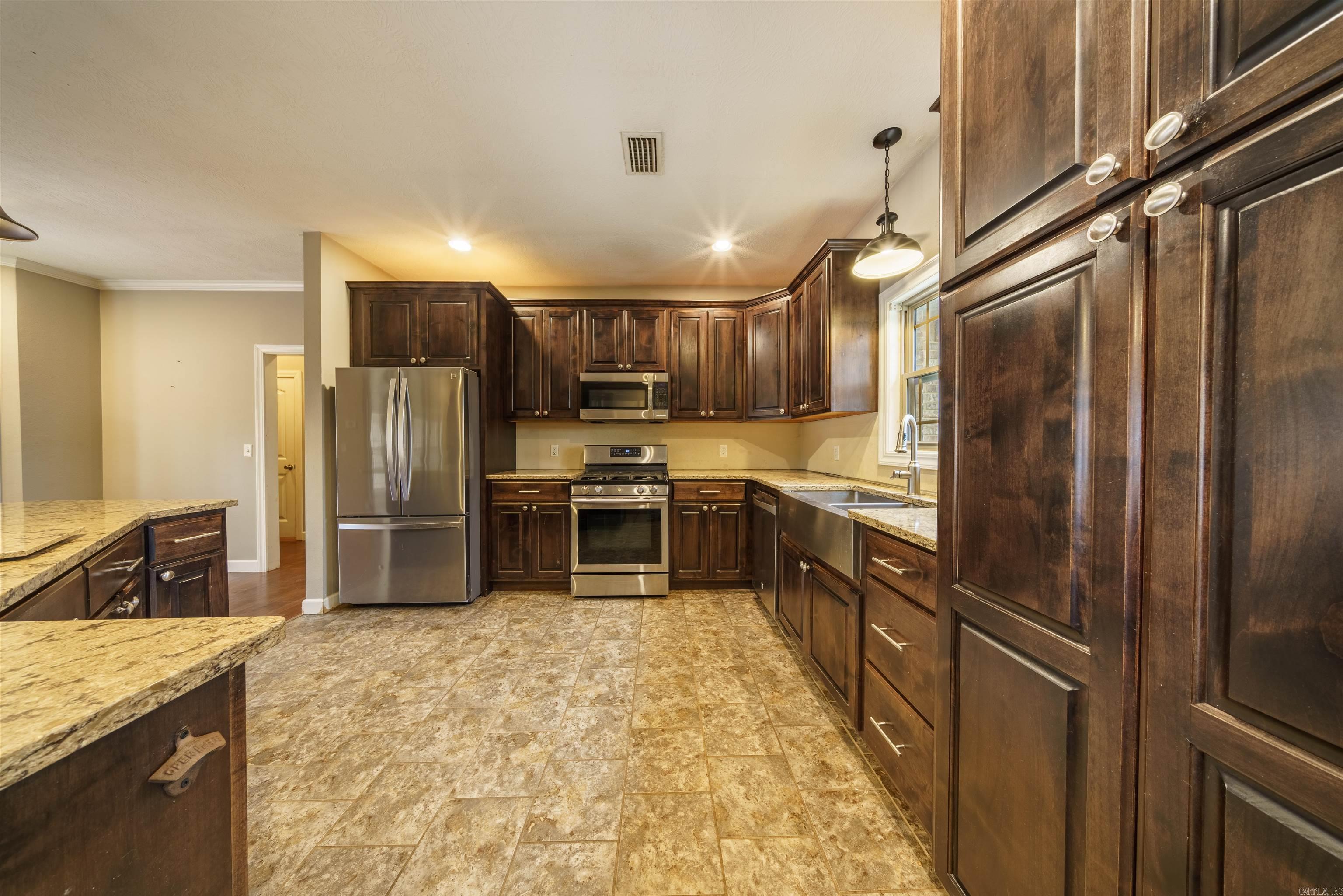 4240 Newport Road Rosie, AR 72571