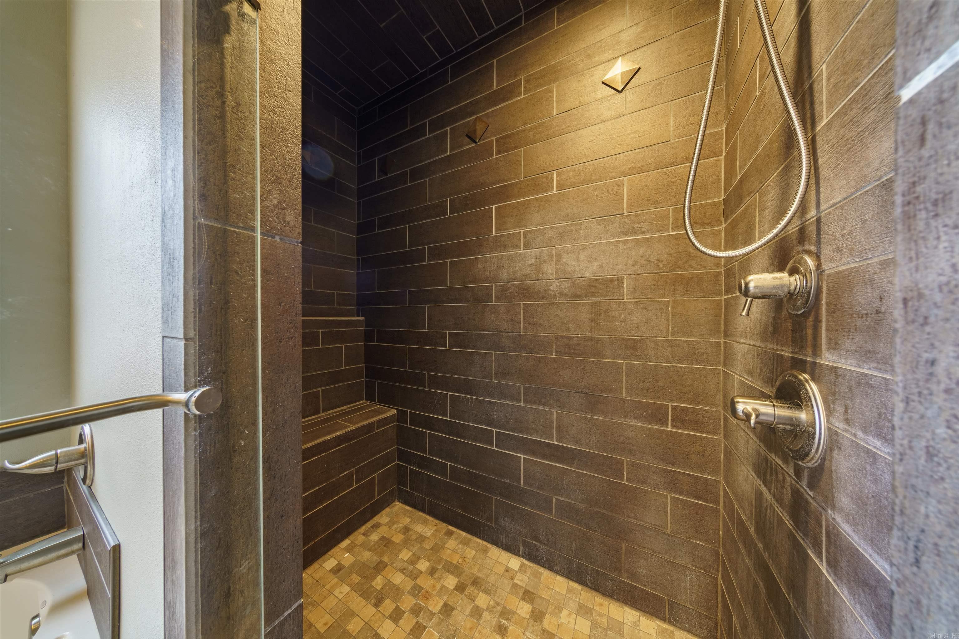 4240 Newport Road Rosie, AR 72571