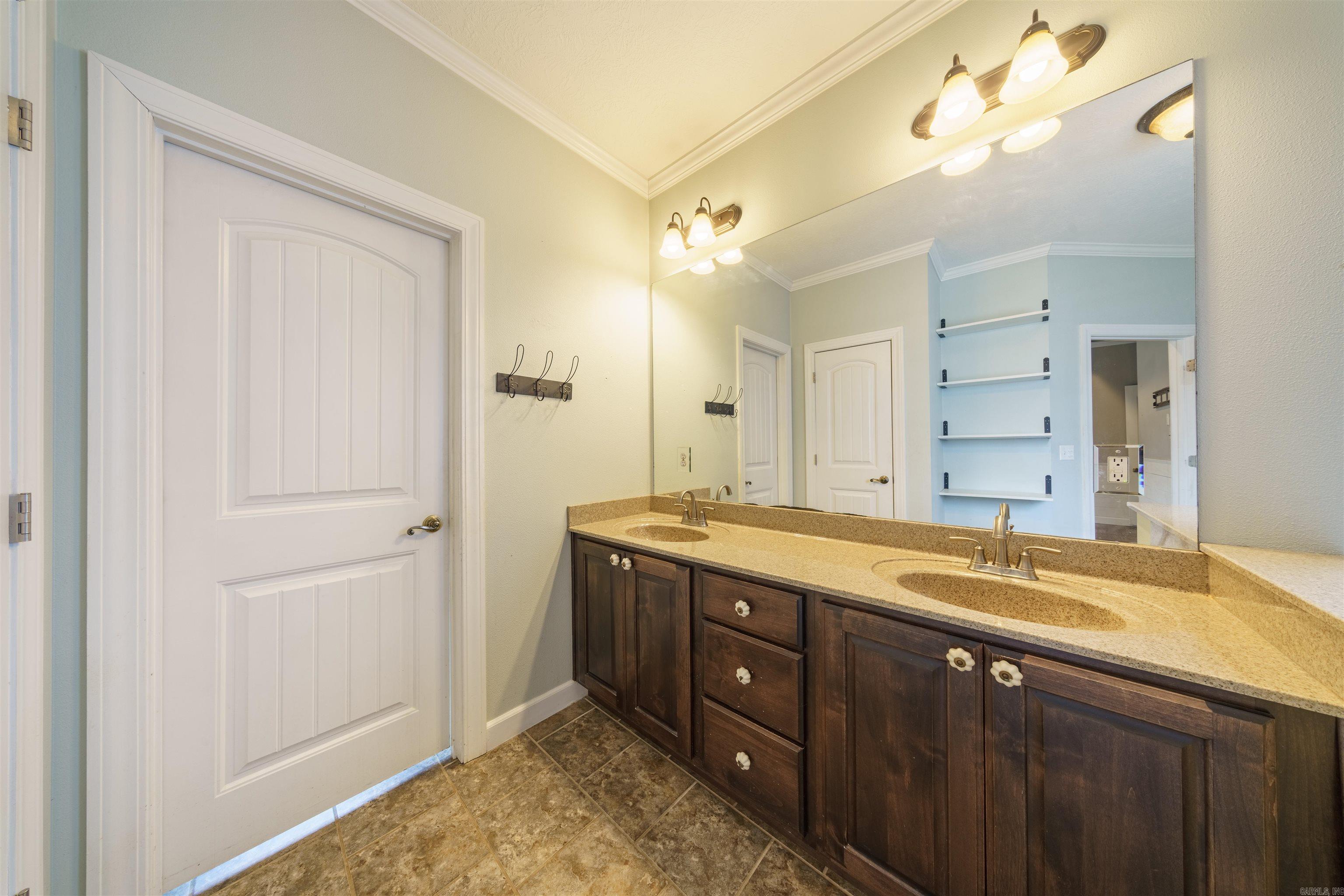 4240 Newport Road Rosie, AR 72571