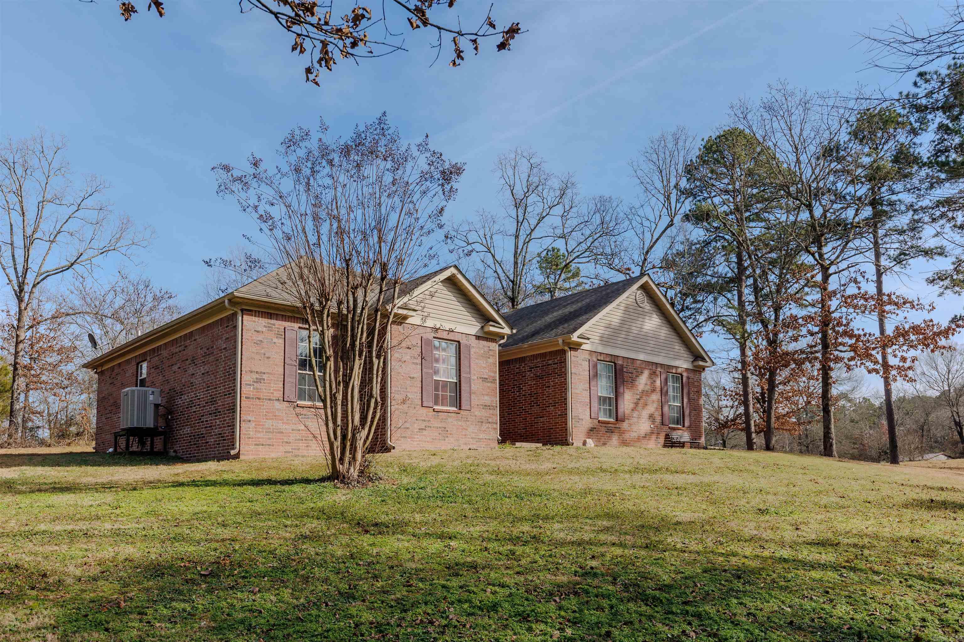 140 Allen Point Road Perryville, AR 72126