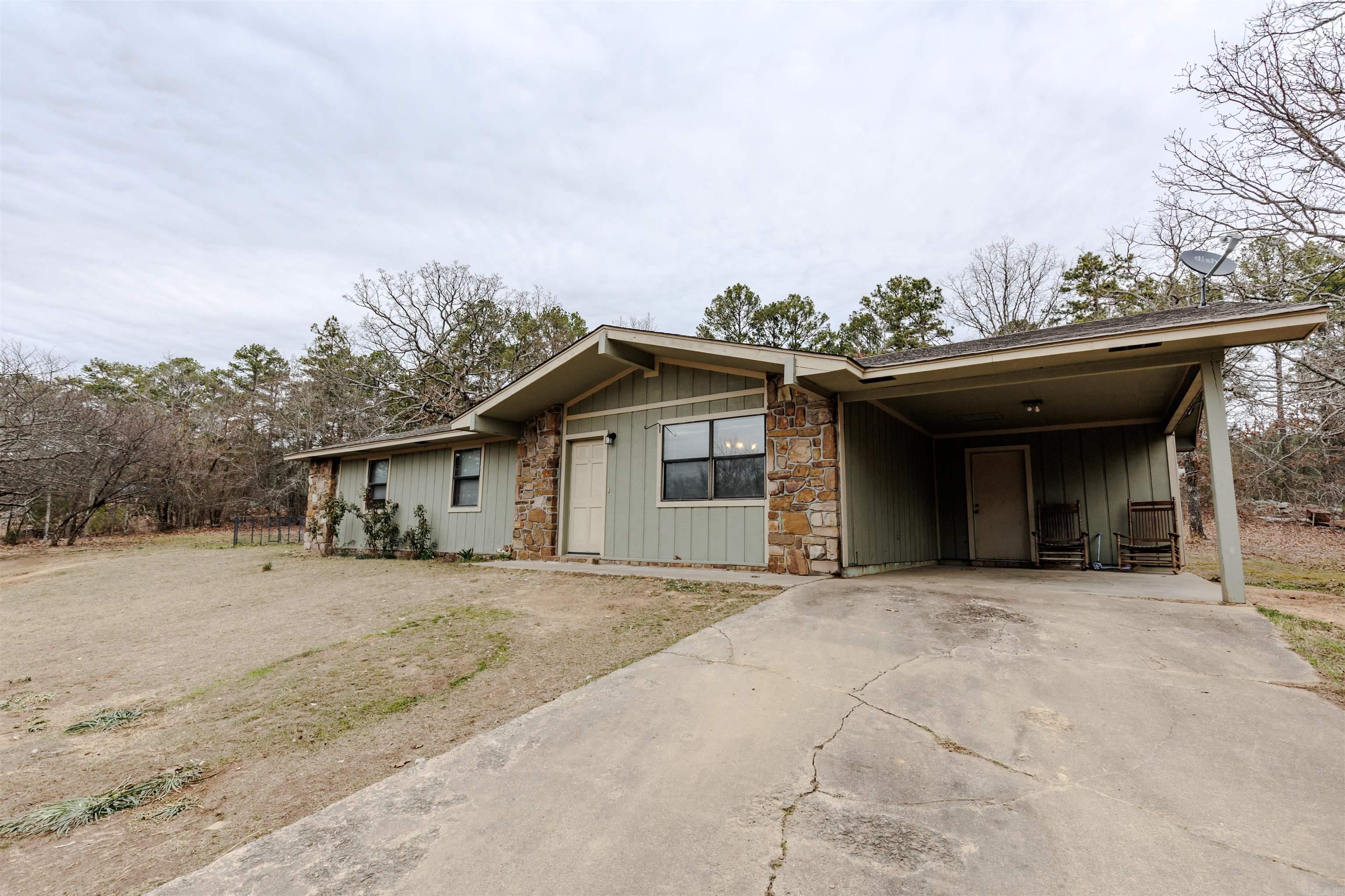 75 Cannon Hill  Perryville, AR