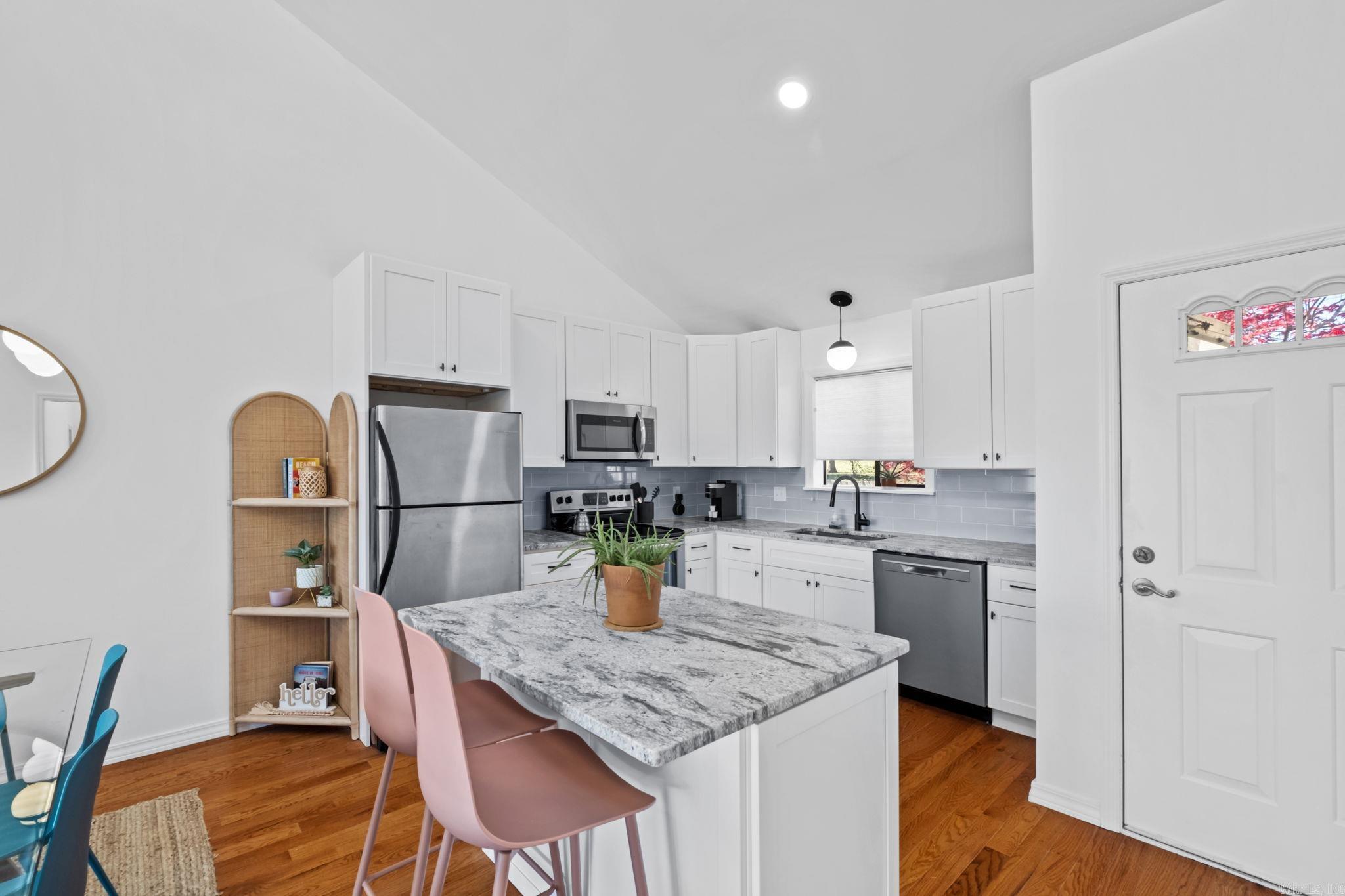 125 Chelsea  Fairfield Bay, AR