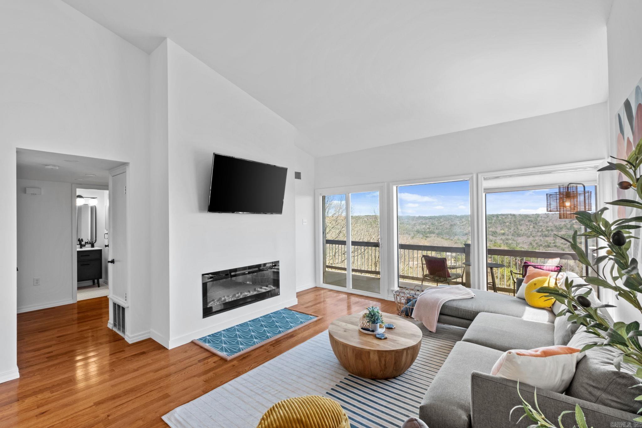 125 Chelsea  Fairfield Bay, AR