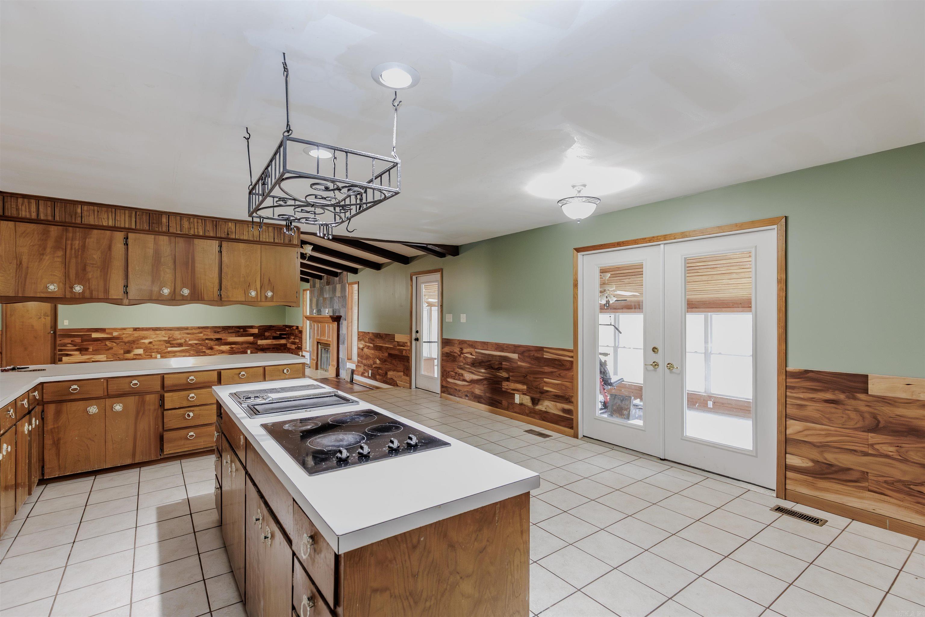 2369 Hwy 64 Morrilton, AR 72110