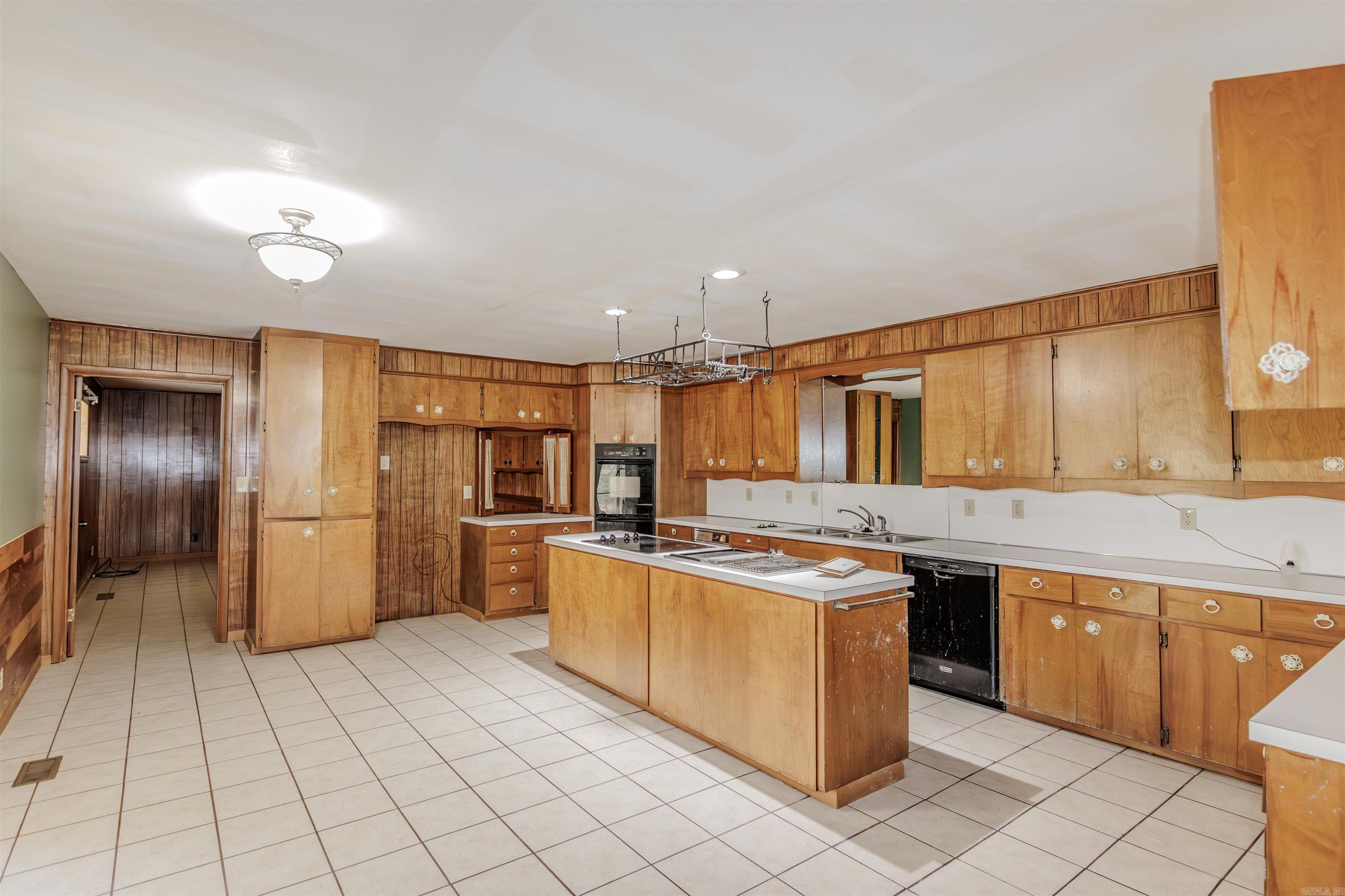 2369 Hwy 64 Morrilton, AR 72110