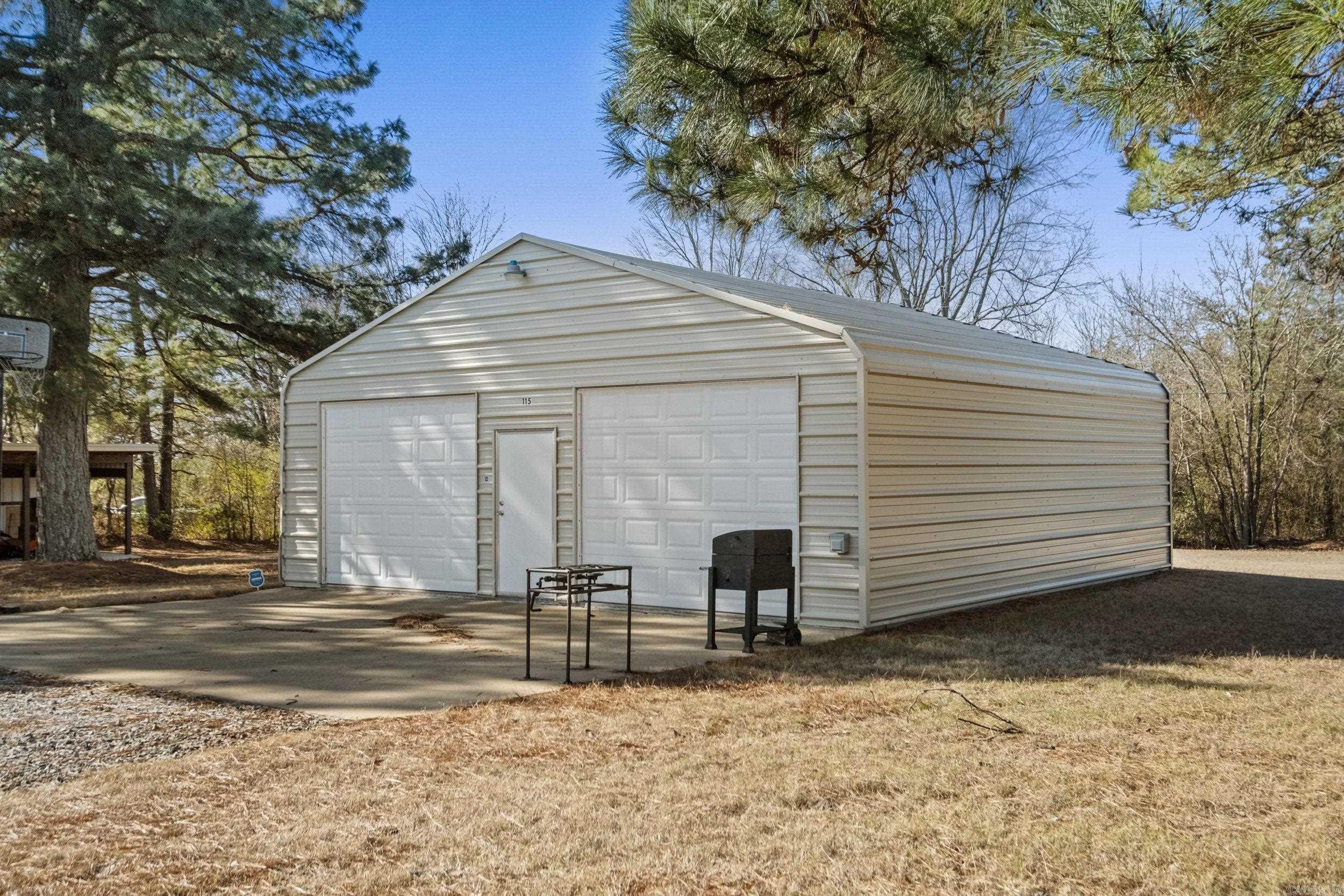 113 Woodlawn Road Judsonia, AR 72081