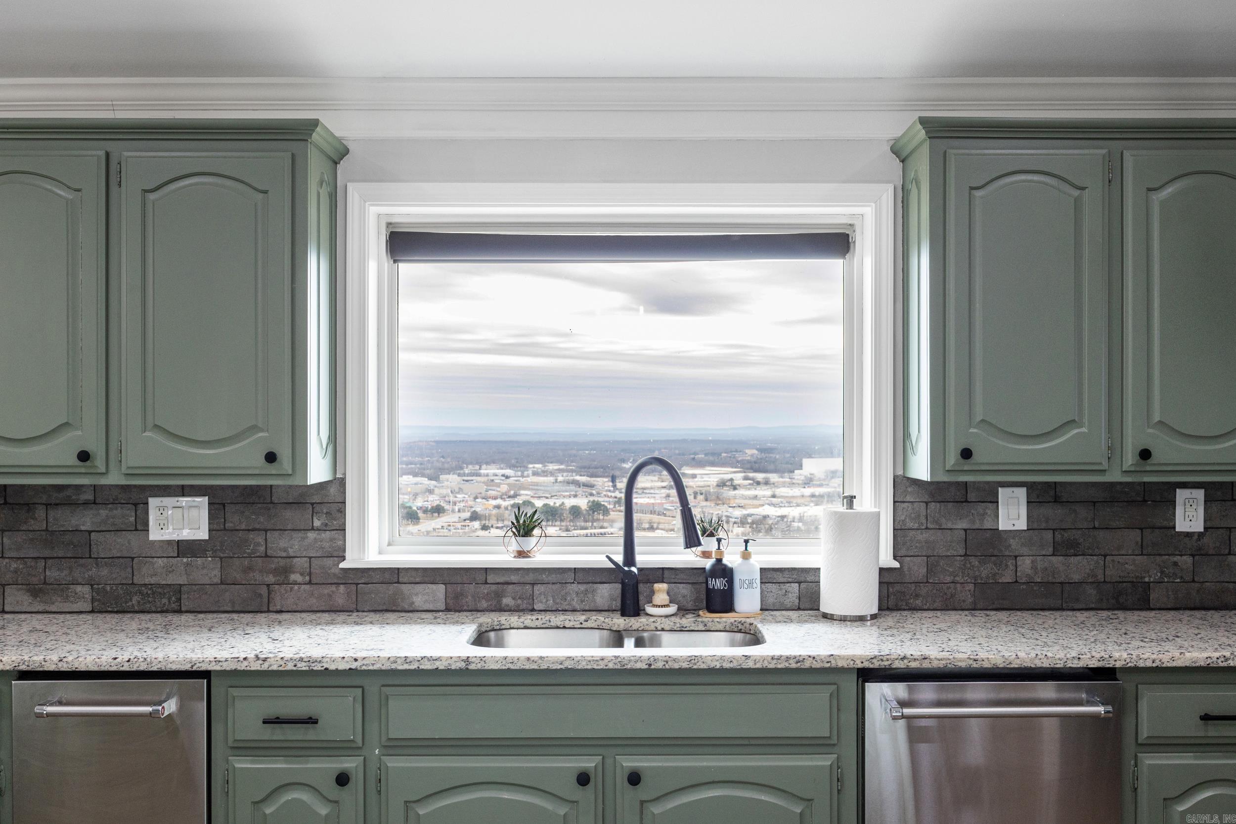 11 Bluff  Russellville, AR