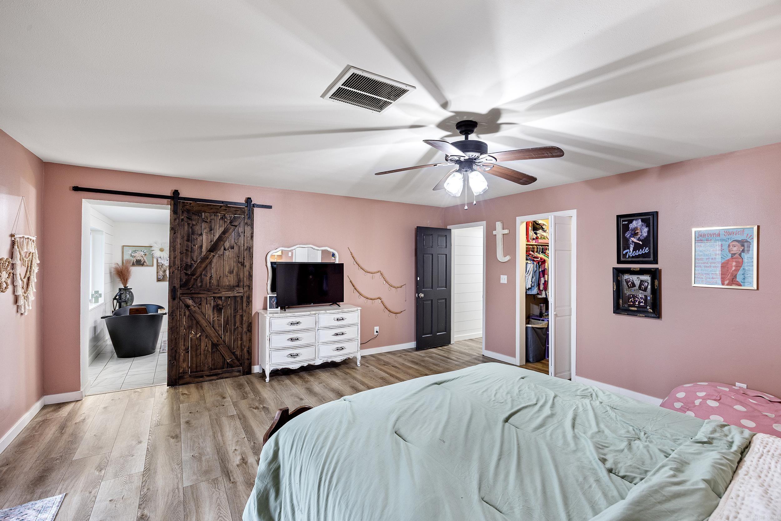 11 Bluff  Russellville, AR