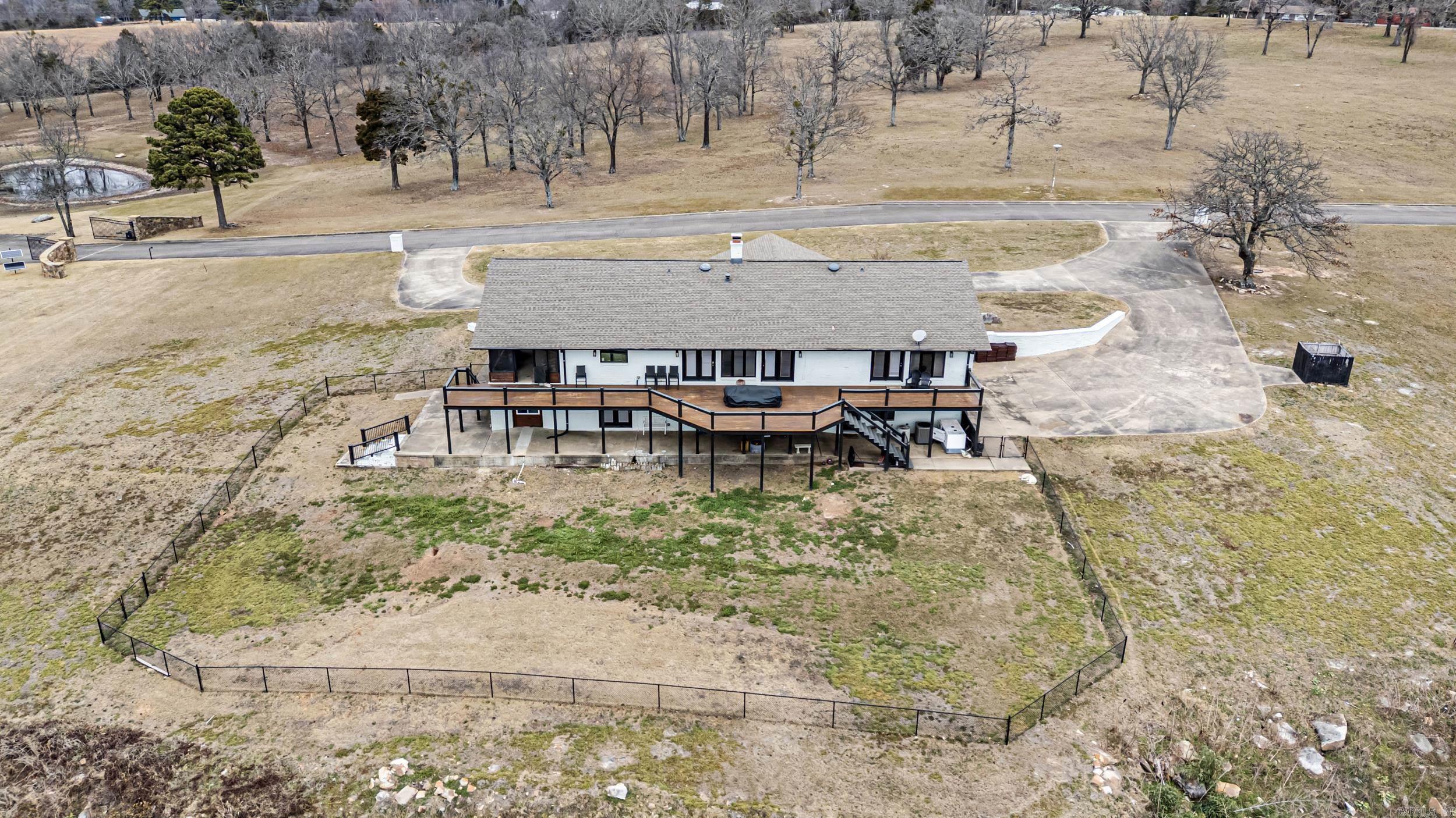 11 Bluff  Russellville, AR