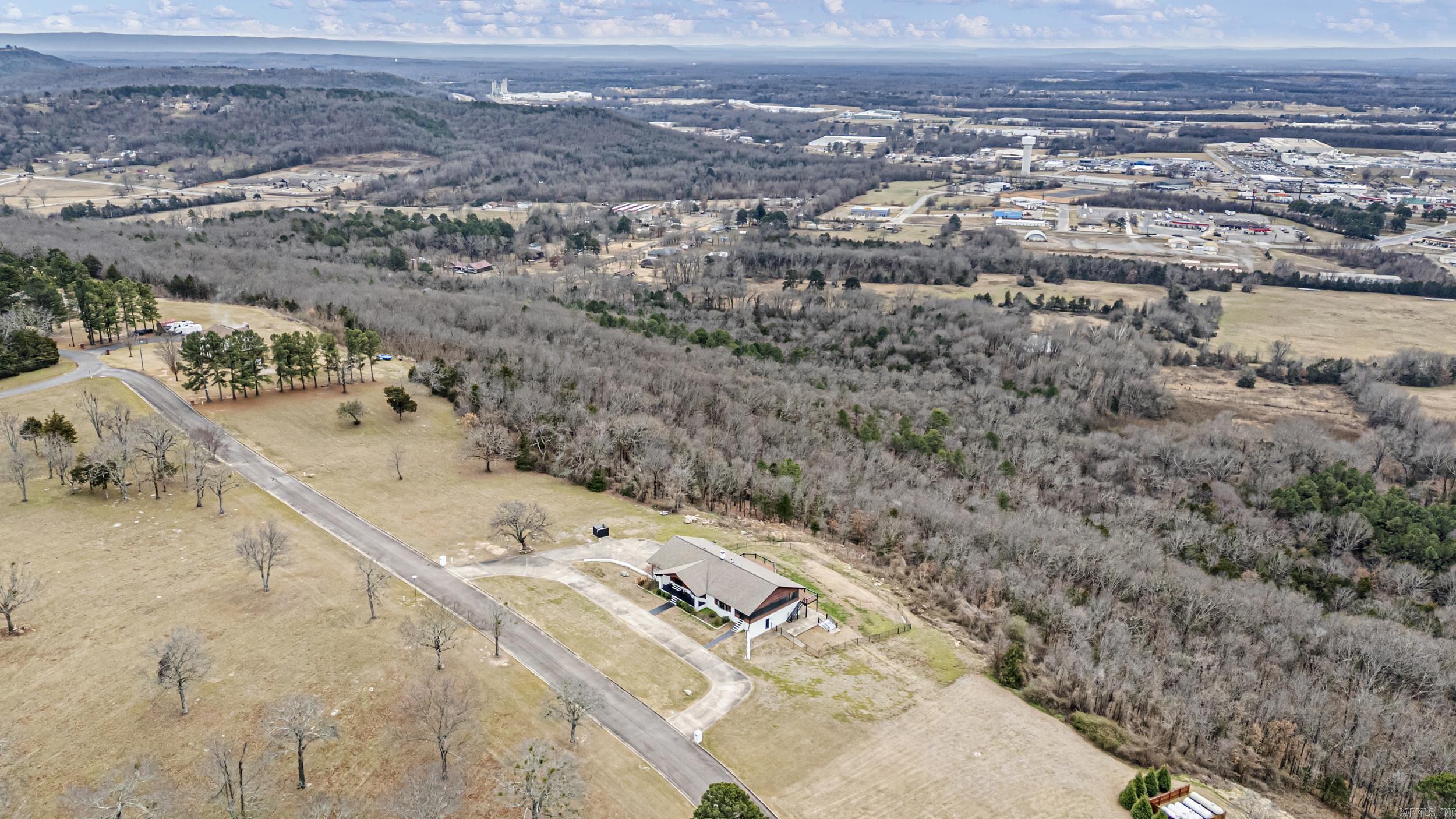 11 Bluff  Russellville, AR