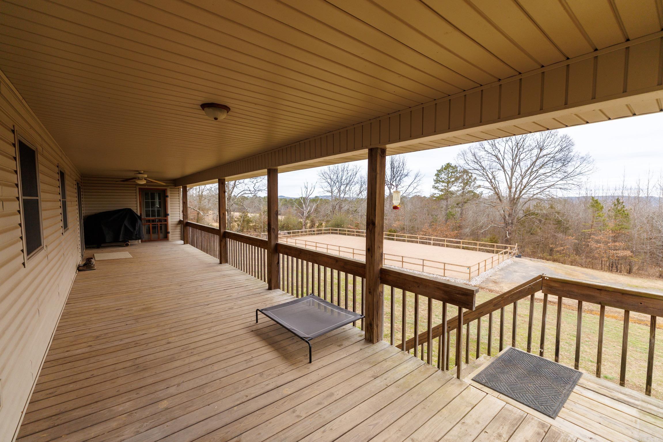 719 Oakvale  Shirley, AR