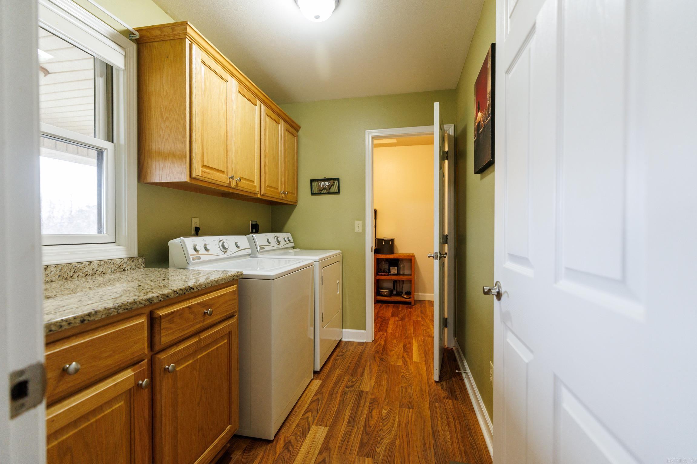 719 Oakvale  Shirley, AR