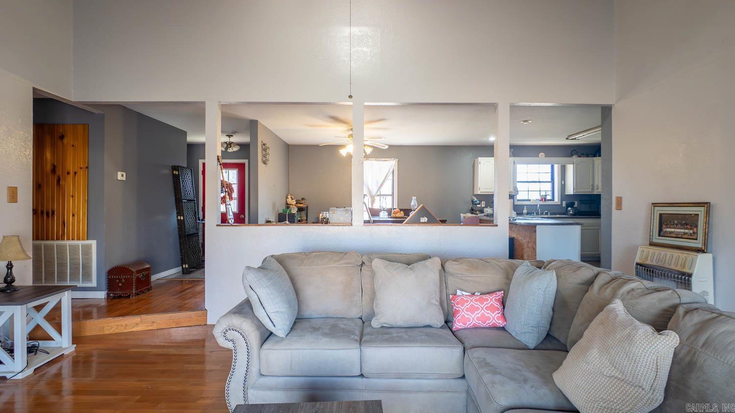 664 Kenner Road Ash Flat, AR 72513