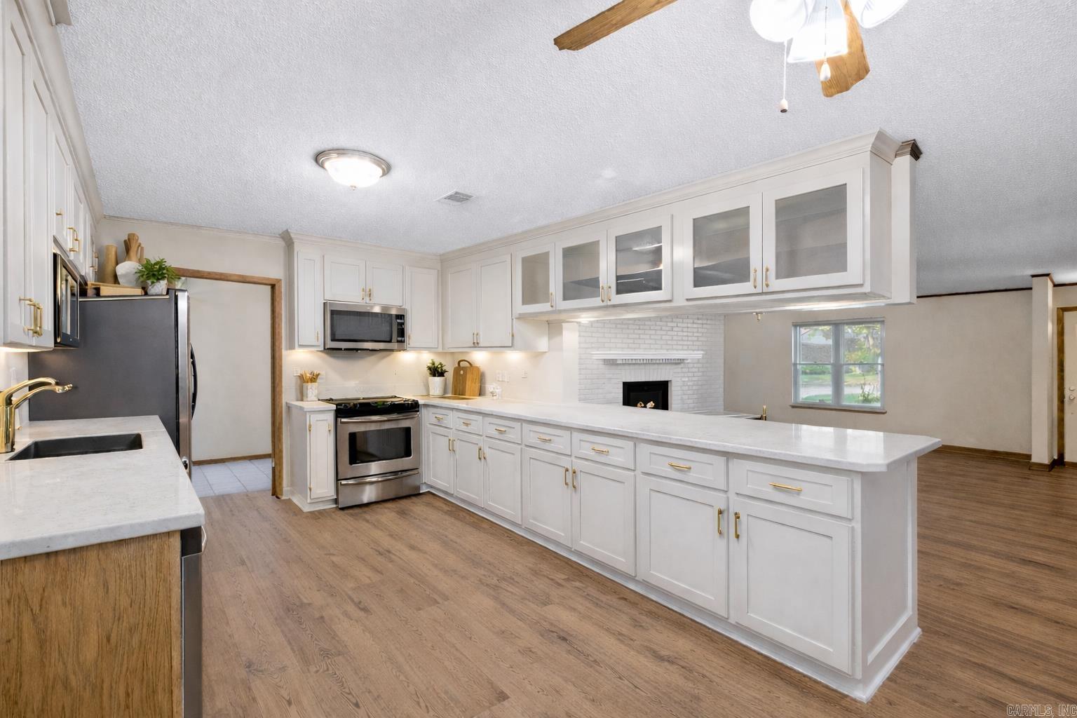 20 Oakbrooke Drive Sherwood, AR 72120