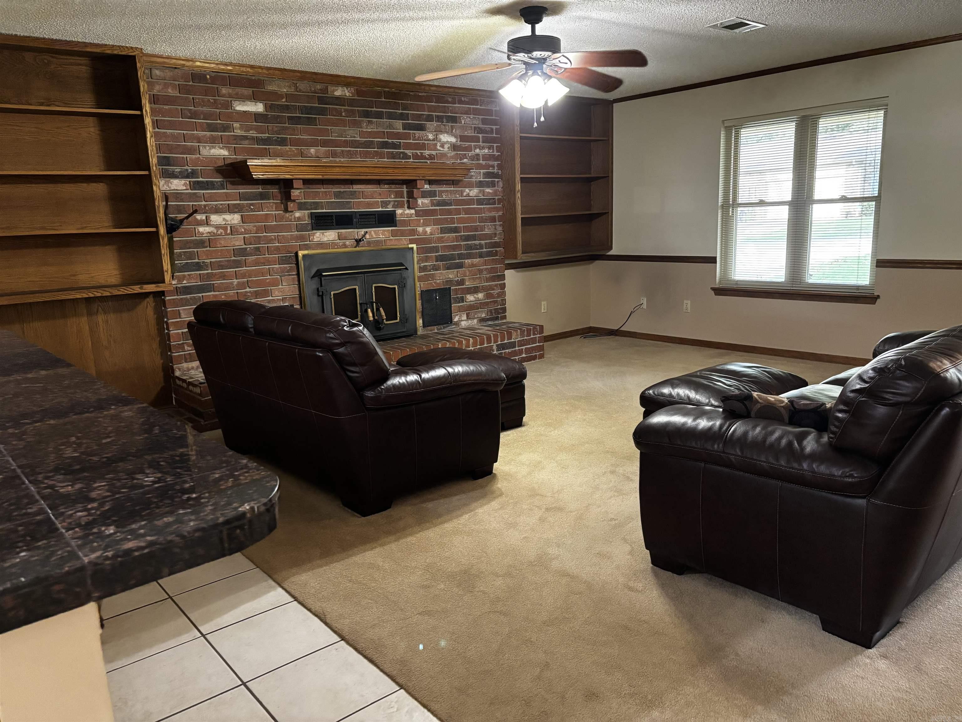 20 Oakbrooke Drive Sherwood, AR 72120