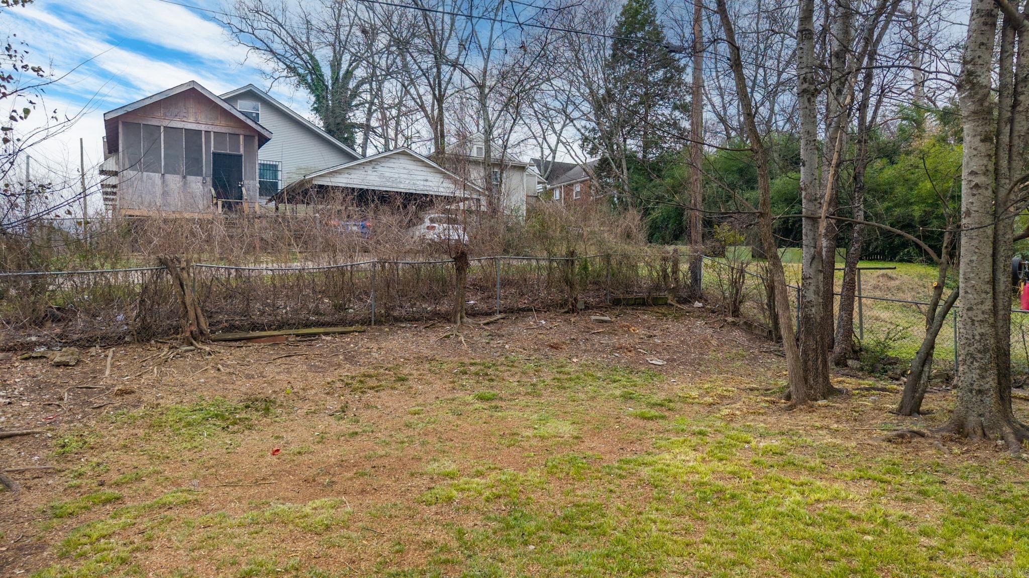 3301 W 7th  Little Rock, AR