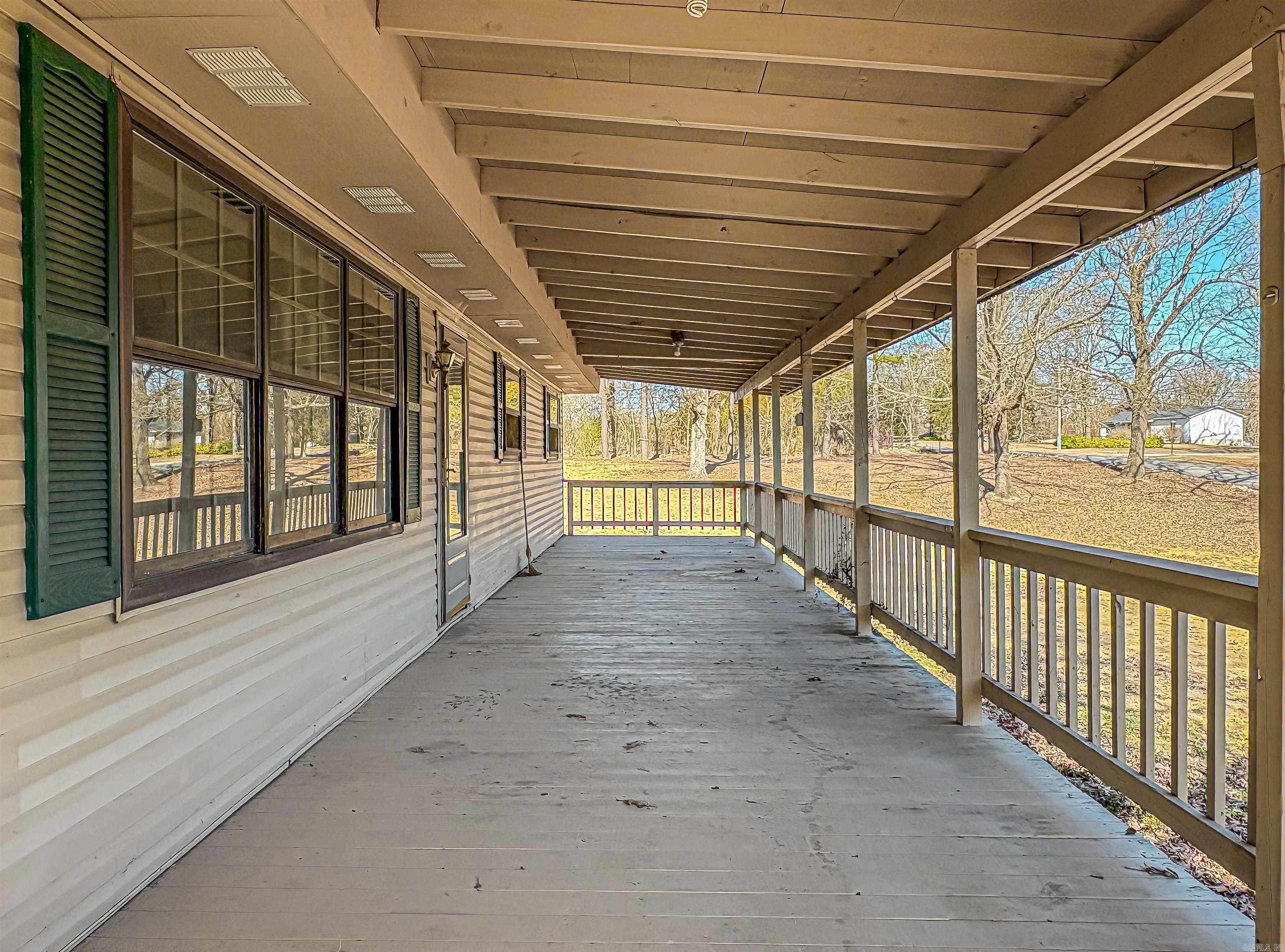 2104 MC 7055 Flippin, AR 72634