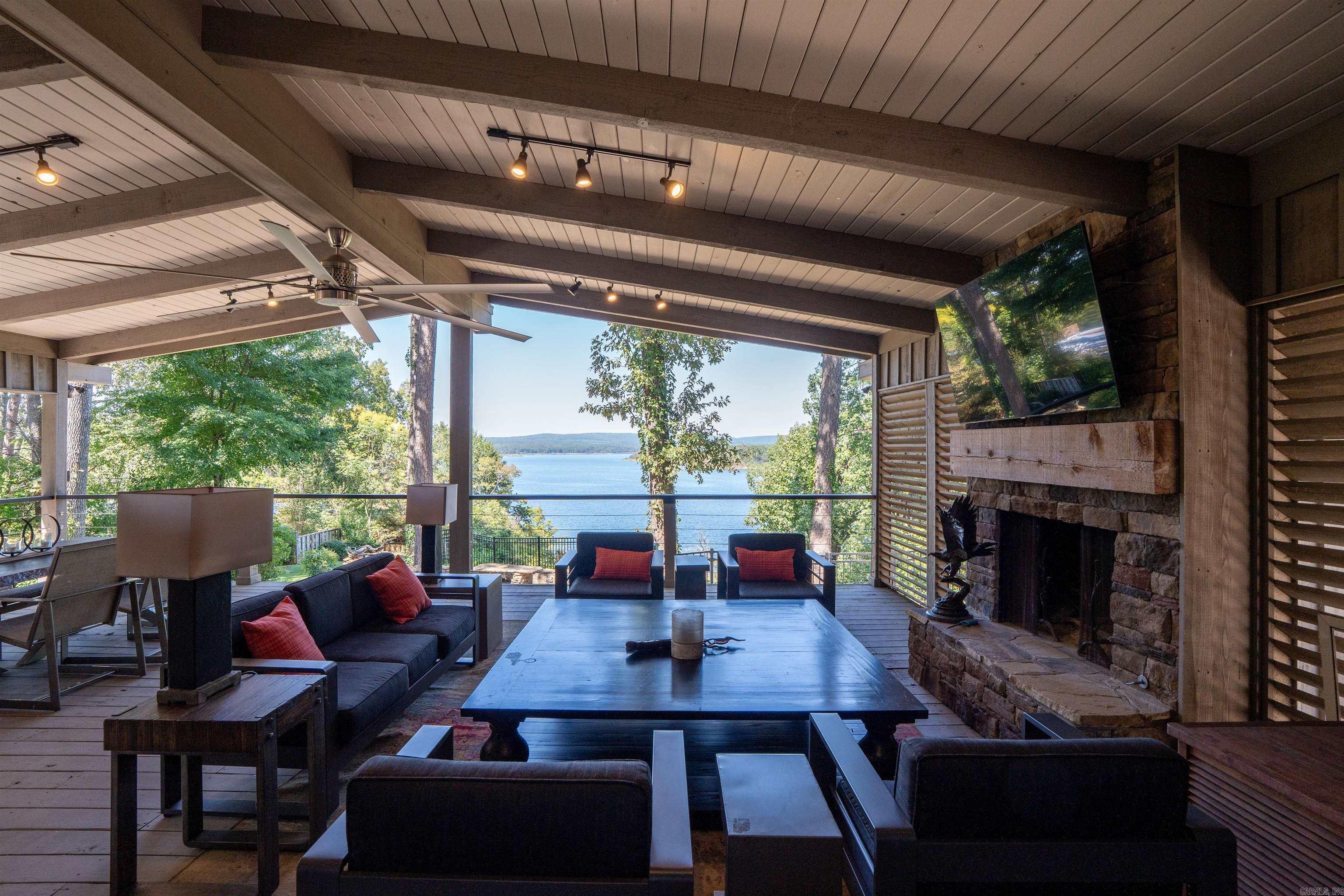 300 Bellview  Heber Springs, AR