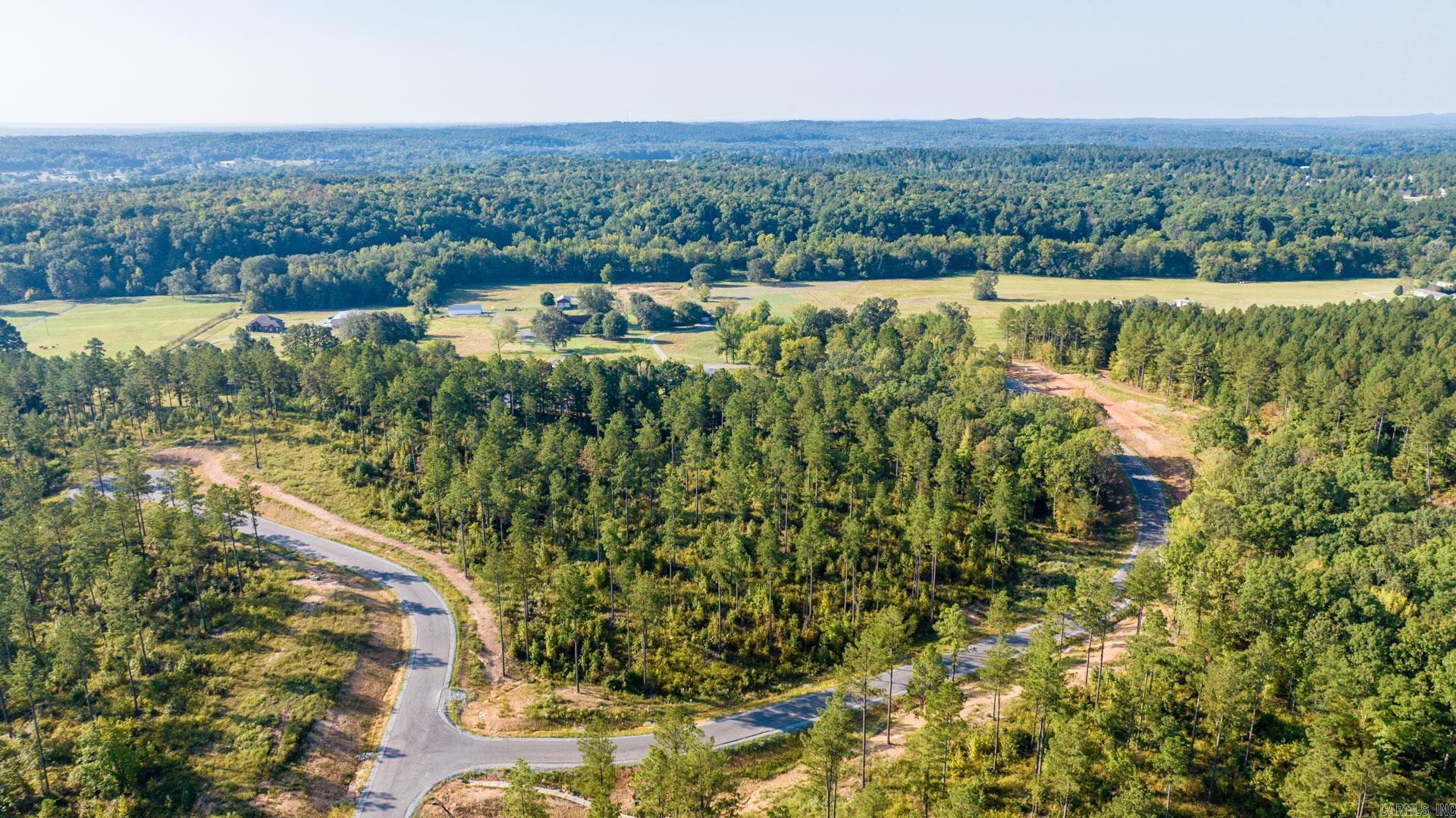 2049 Canyon Creek  Benton, AR