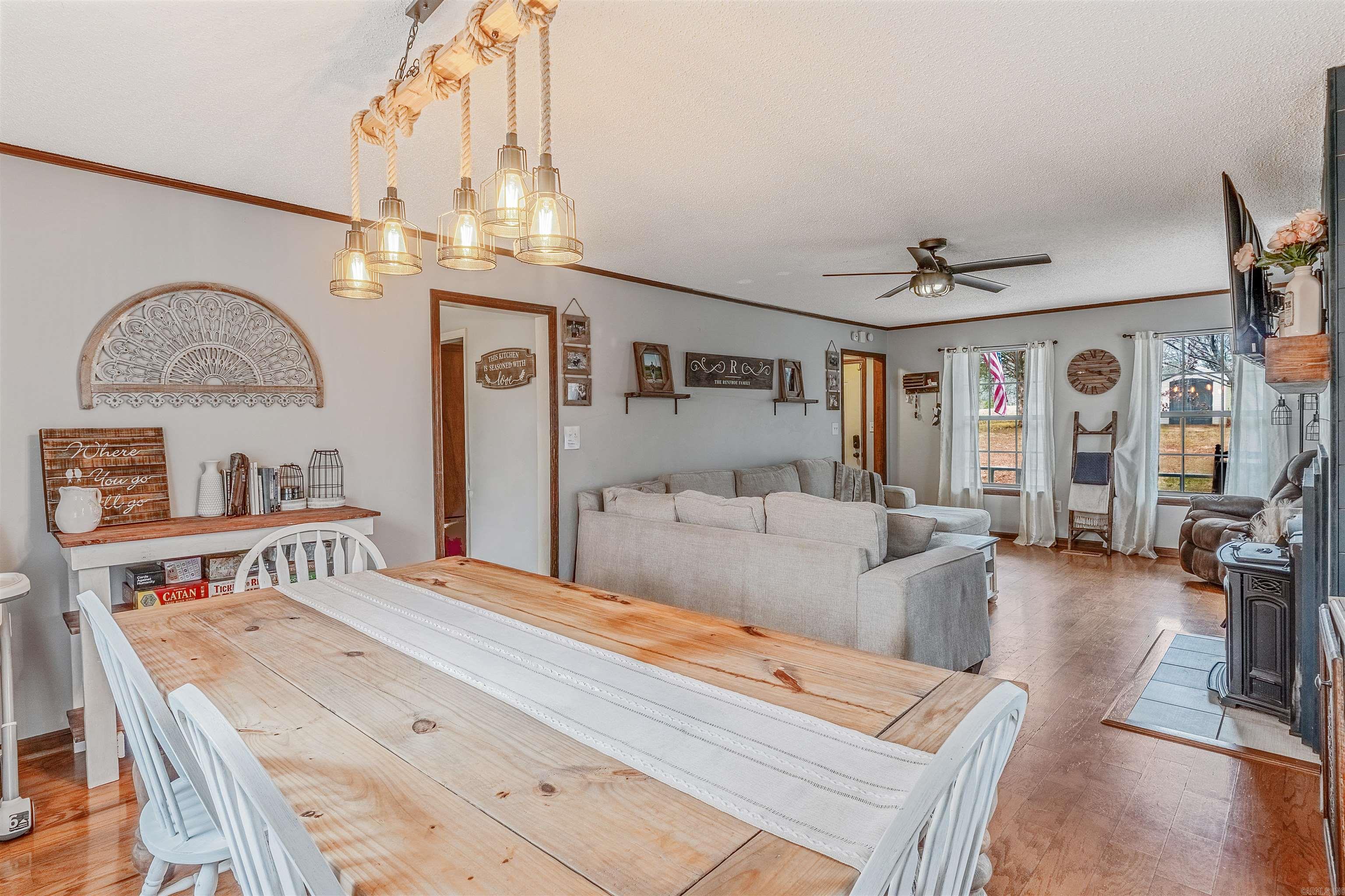 907 Zeke Benton, AR 72019