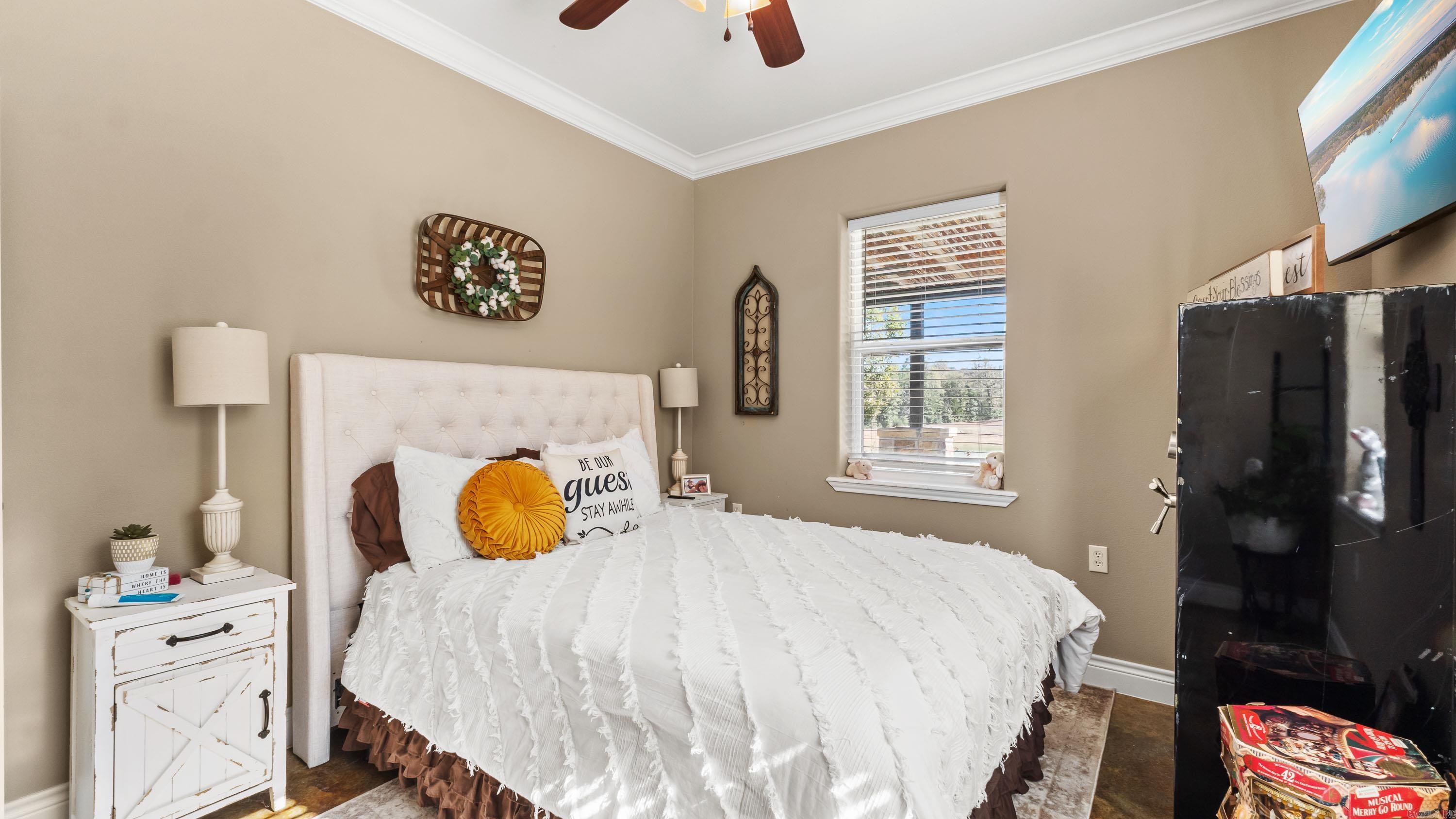 1084 Hhighway 11  Linden, TX