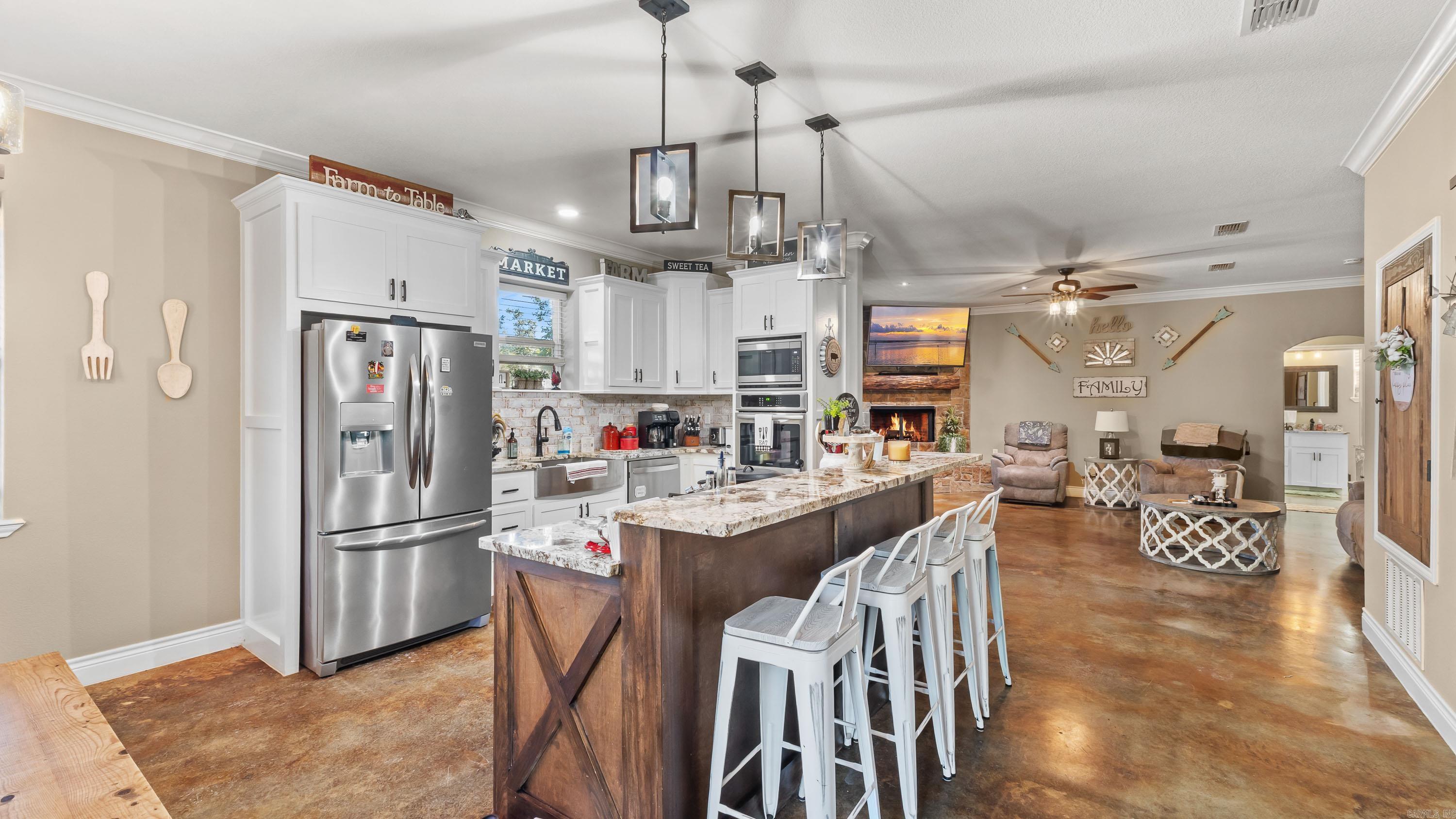 1084 Hhighway 11  Linden, TX