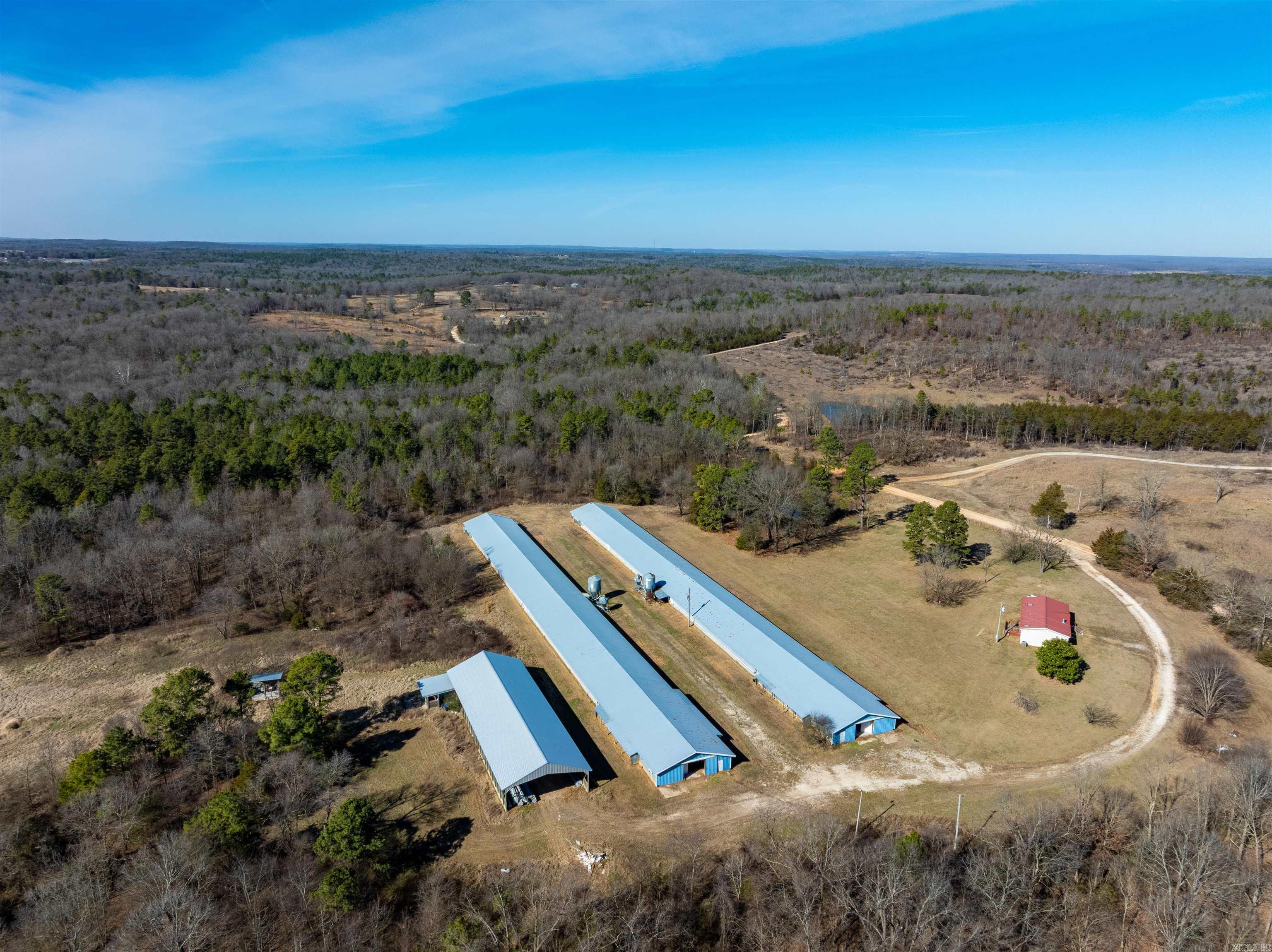523 E Red Barn Road Cave City, AR 72521