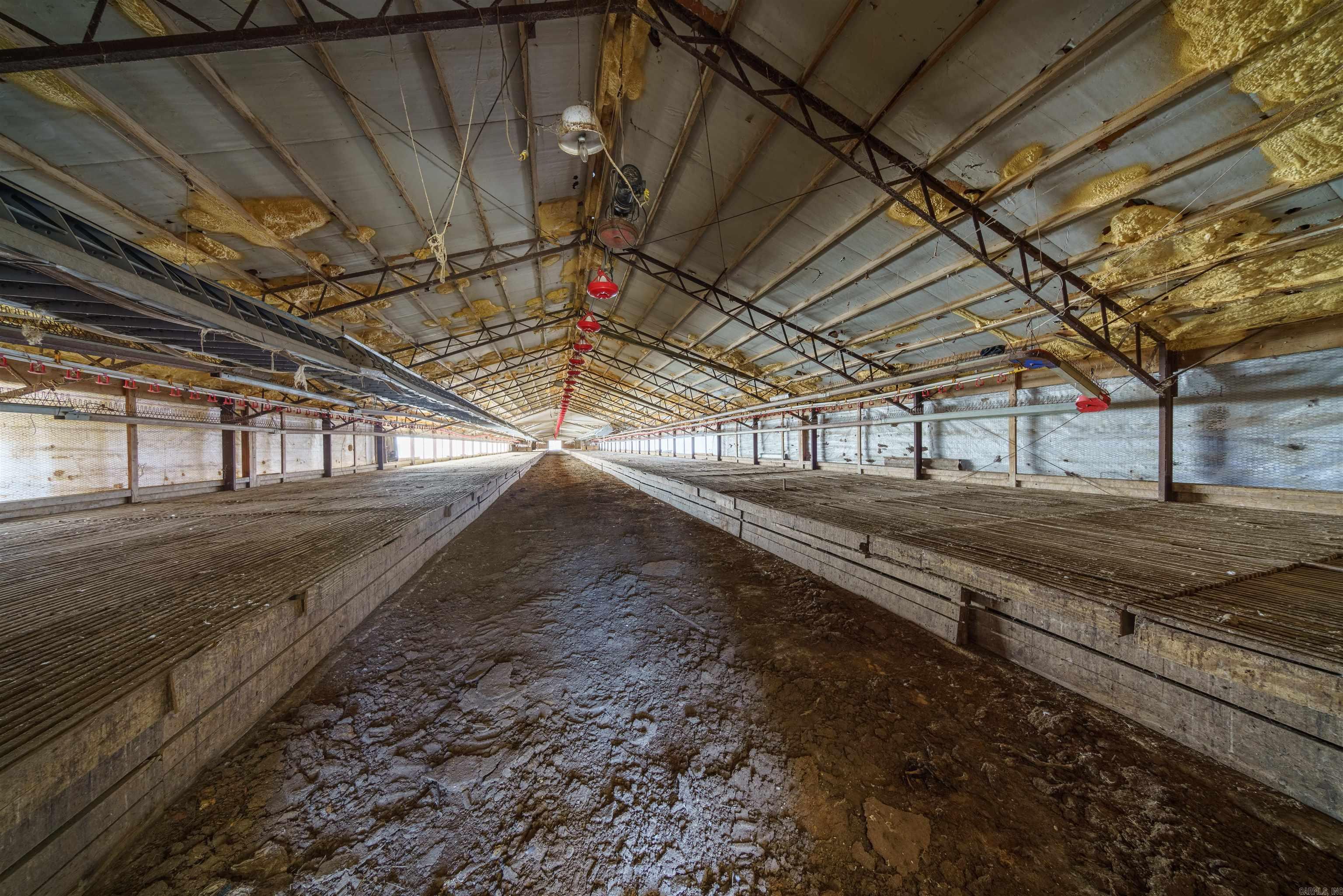 523 E Red Barn Road Cave City, AR 72521