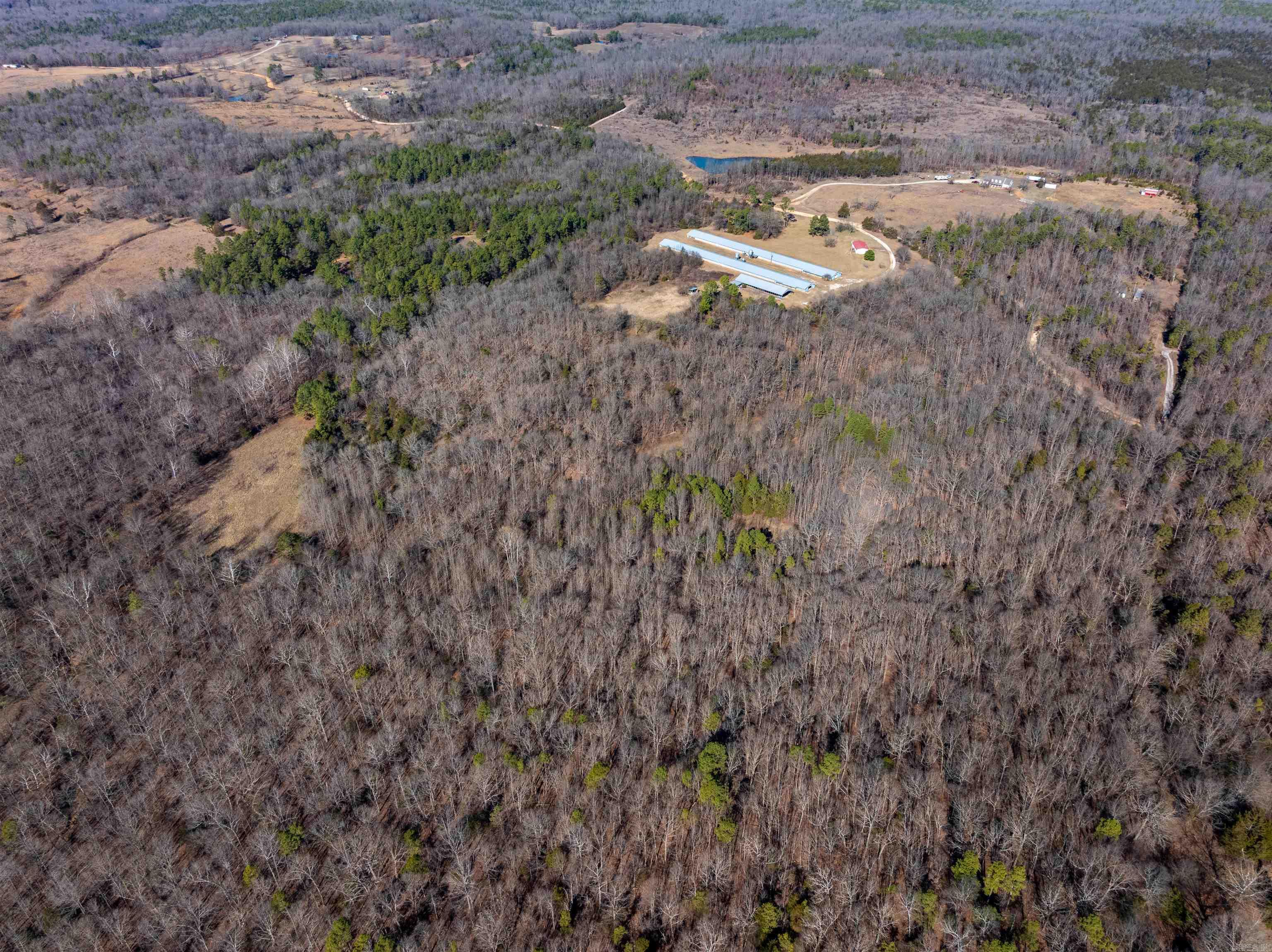 523 E Red Barn Road Cave City, AR 72521