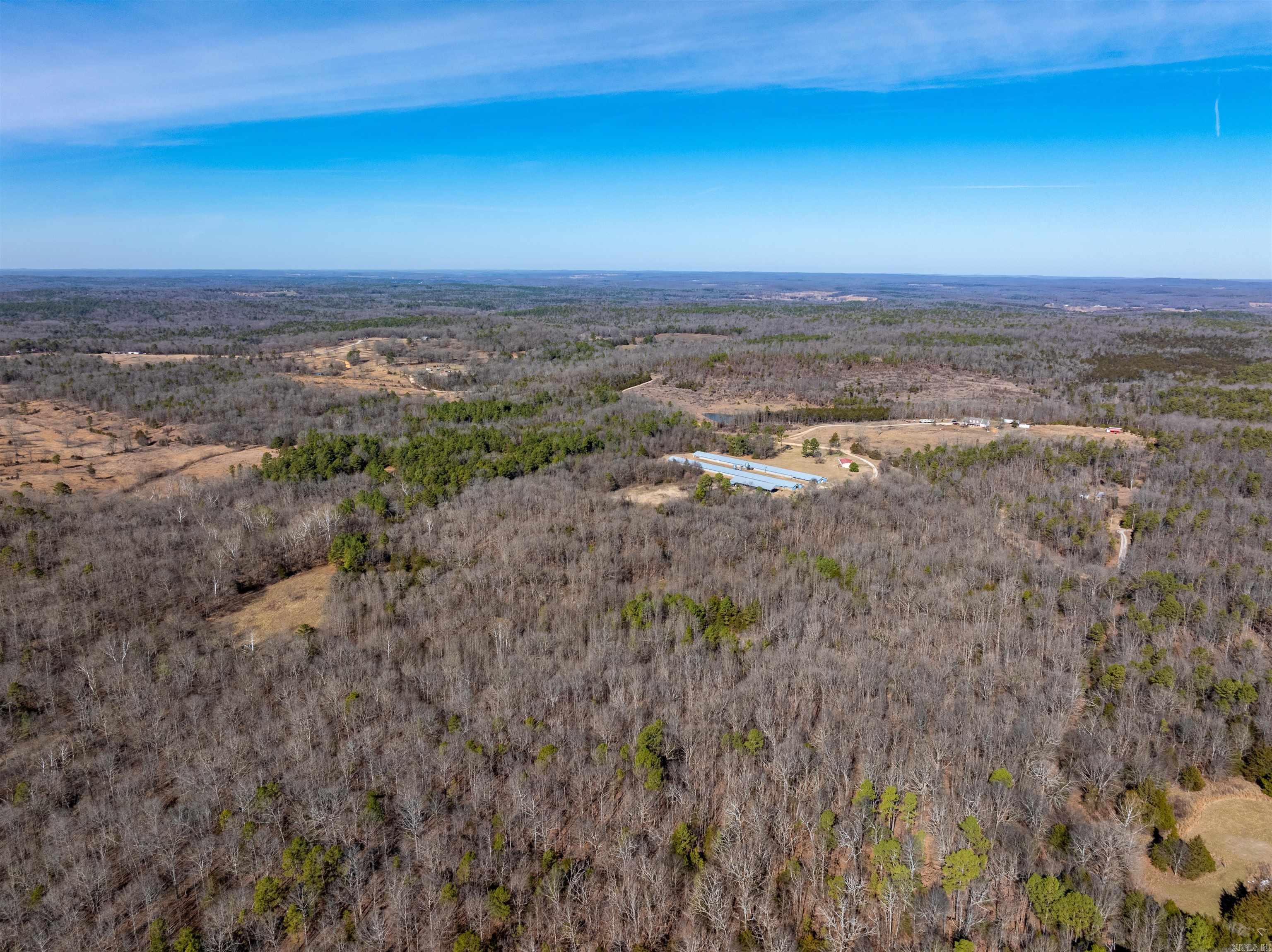 523 E Red Barn Road Cave City, AR 72521