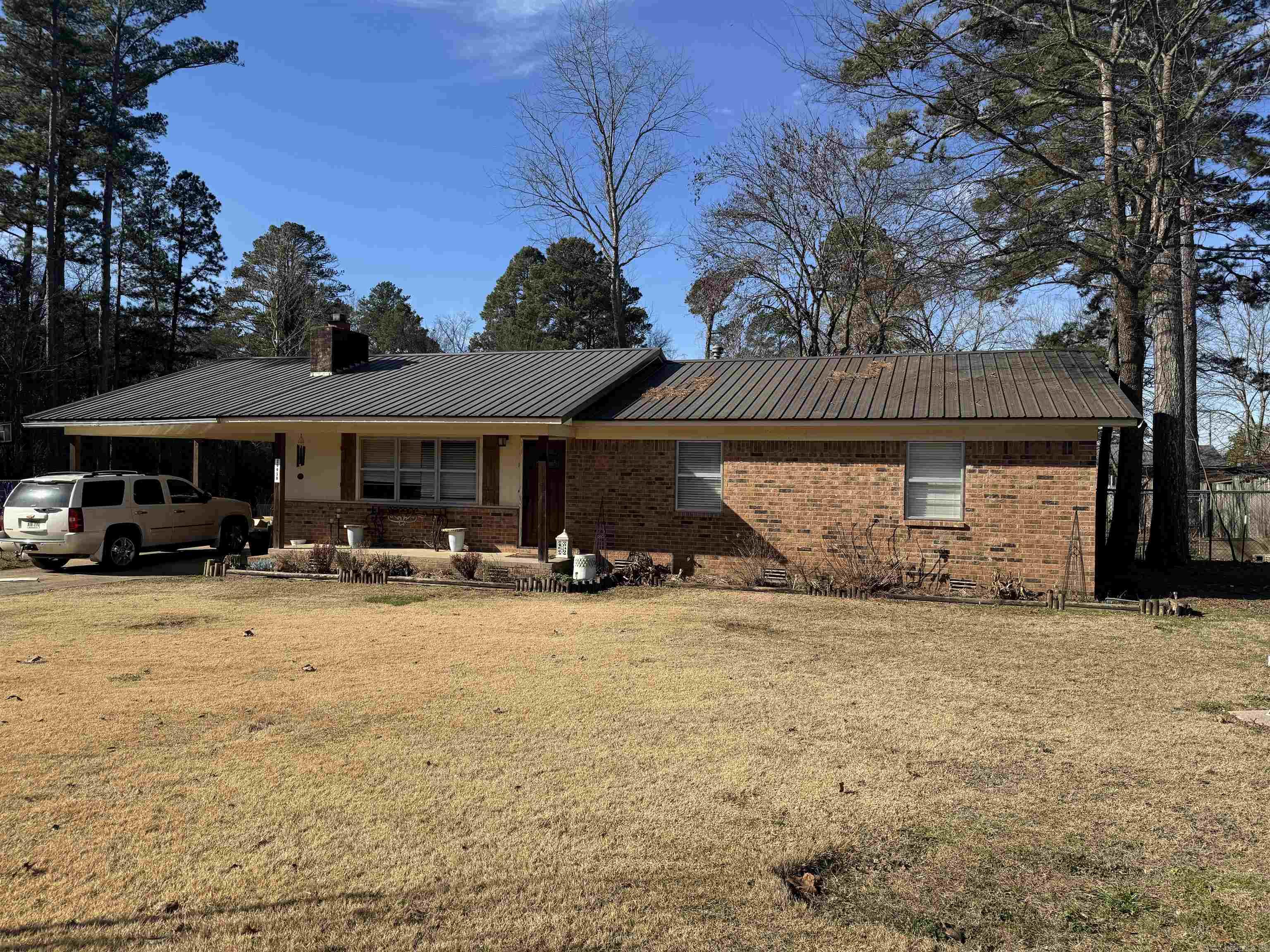 19958 AR-22  New Blaine, AR