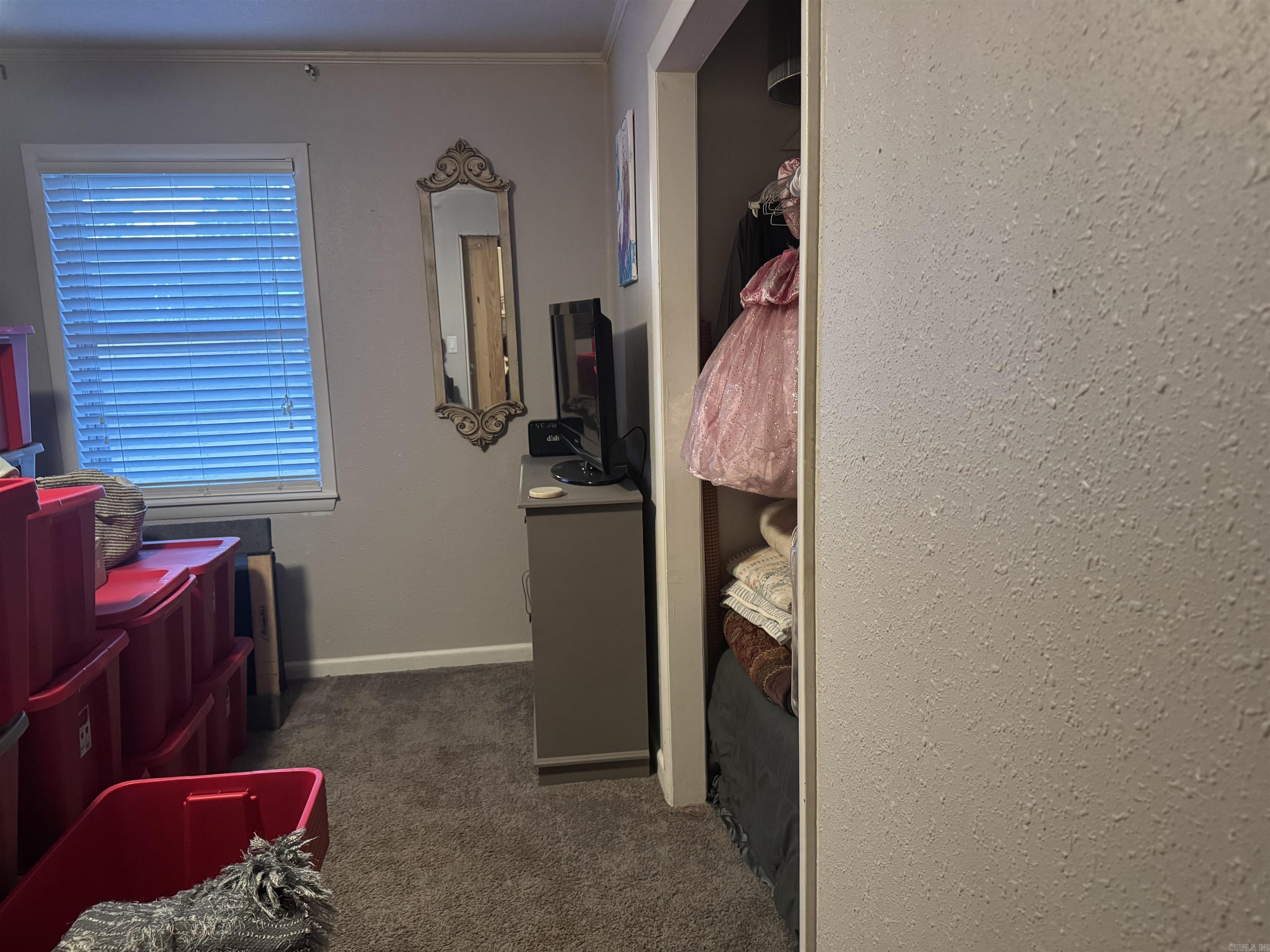 19958 AR-22  New Blaine, AR