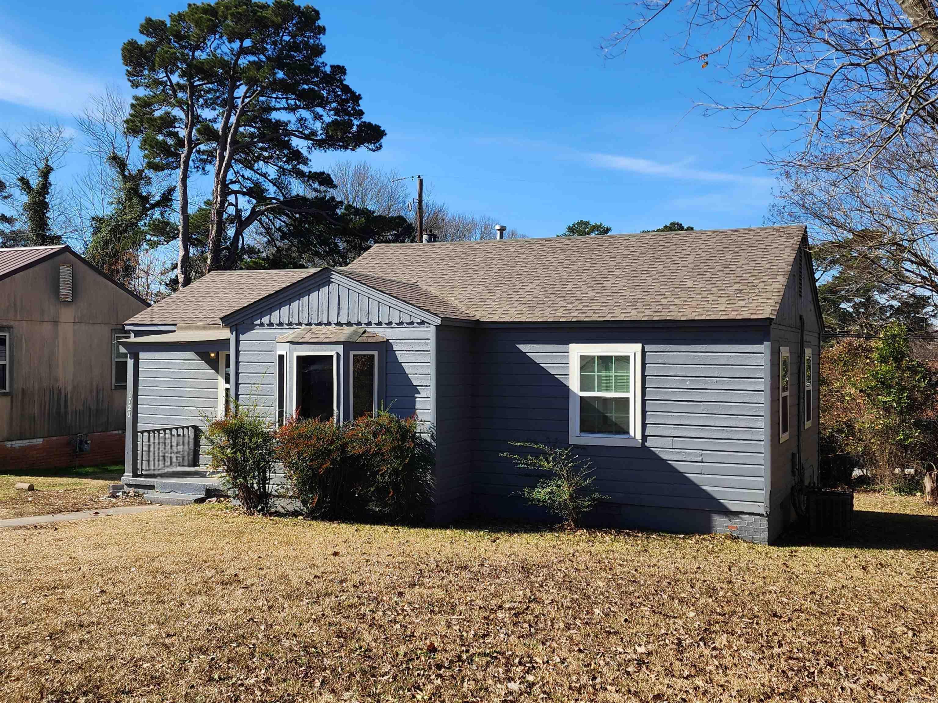 1720 Green Meadow Dr  Little Rock, AR