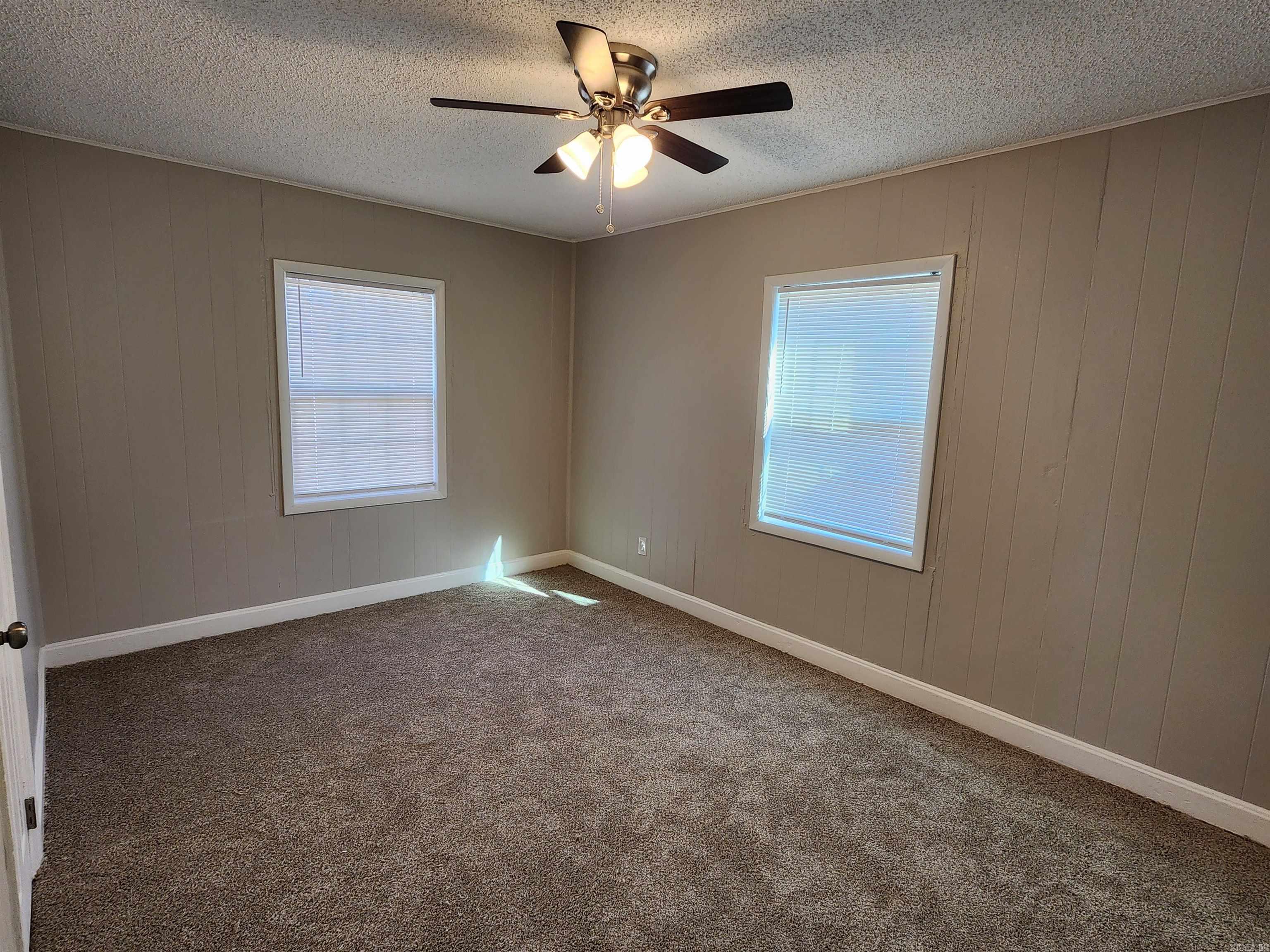 1720 Green Meadow Dr  Little Rock, AR