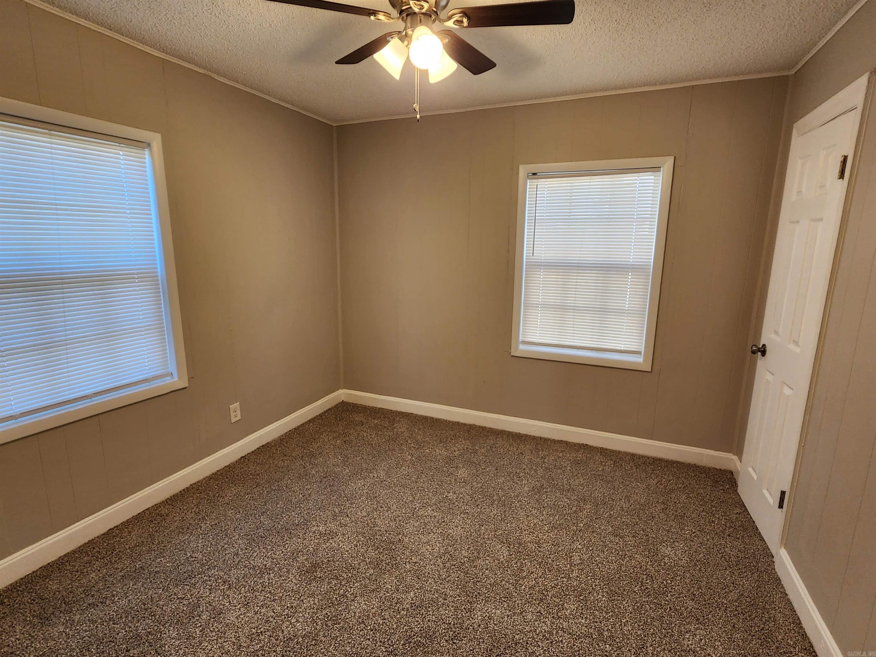 1720 Green Meadow Dr  Little Rock, AR